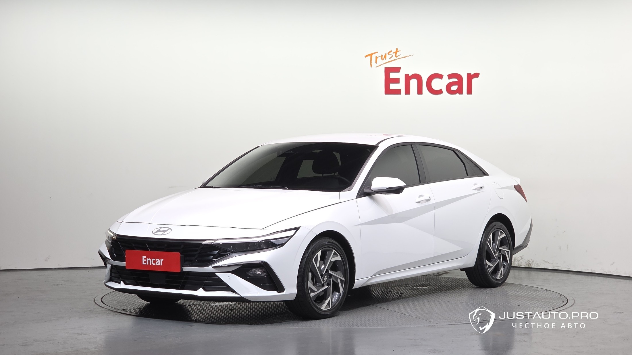 Автомобиль Hyundai AVANTE