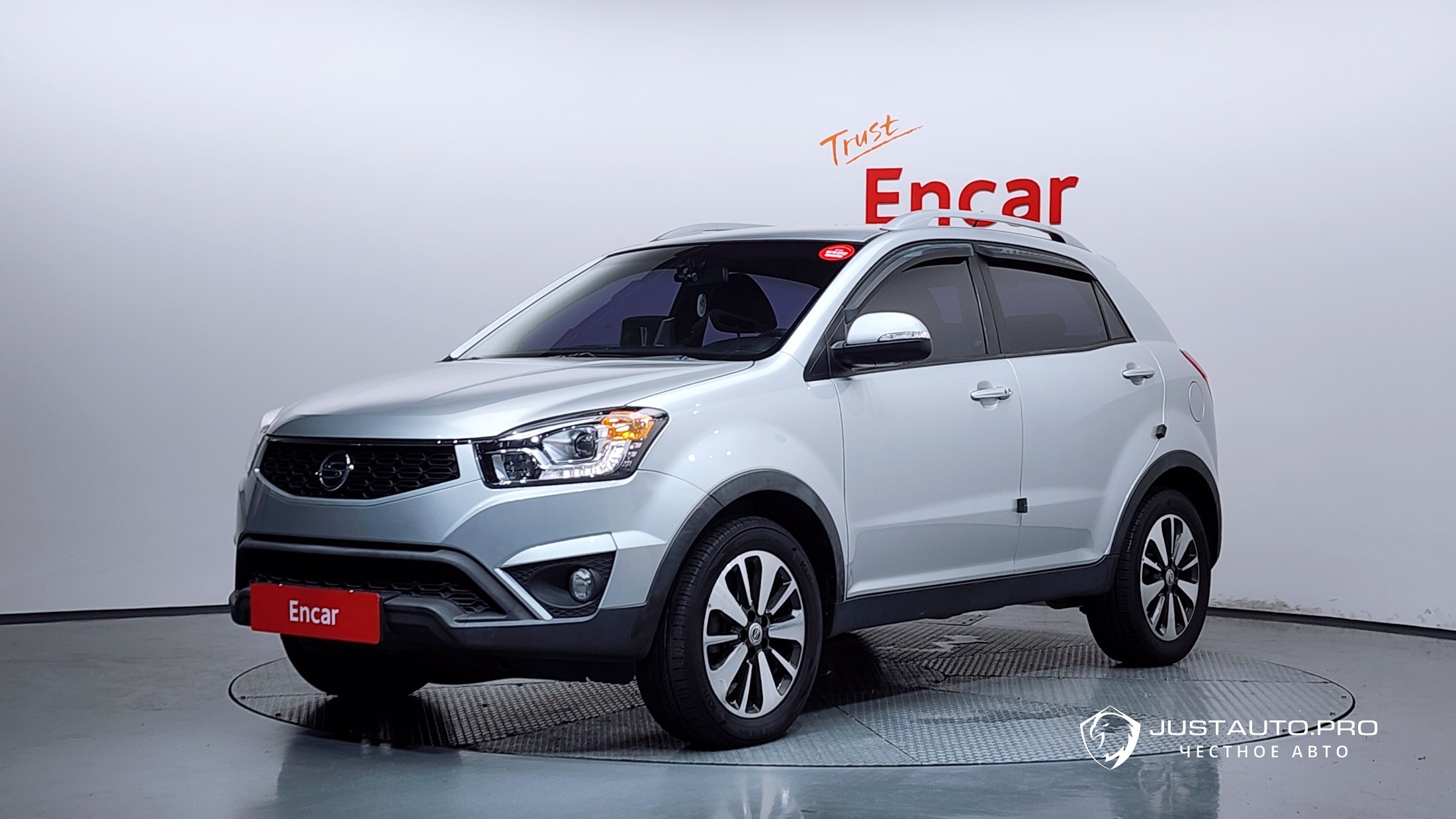 Автомобиль KG_Mobility_Ssangyong KORANDO