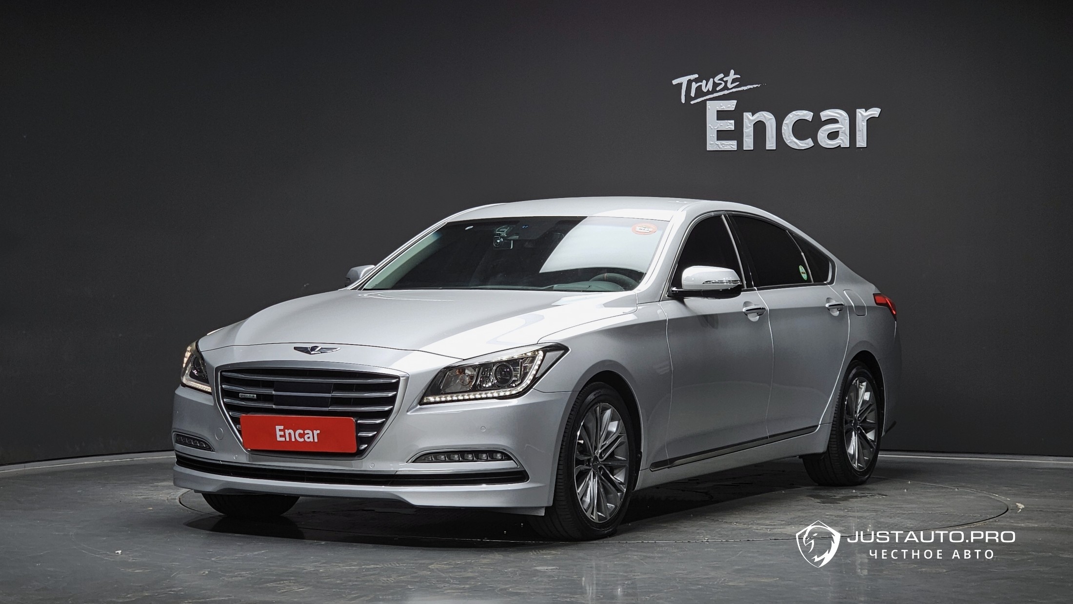 Автомобиль Hyundai Genesis