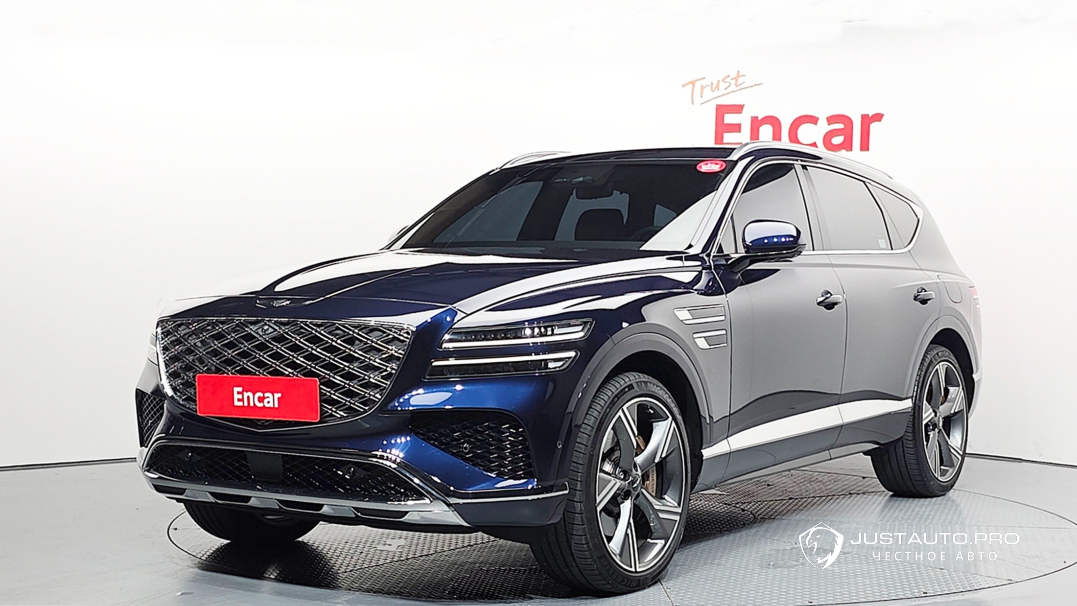 Автомобиль Genesis GV80