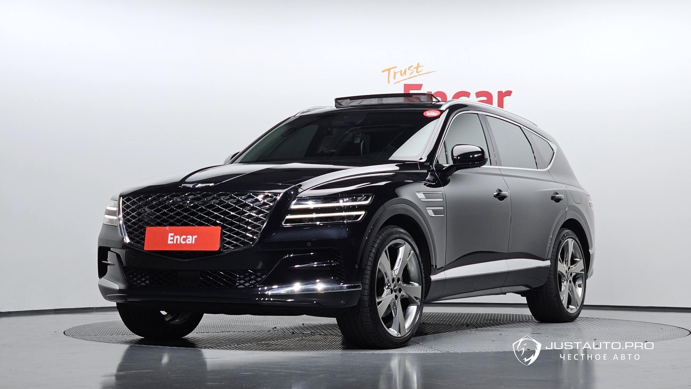 Автомобиль Genesis GV80