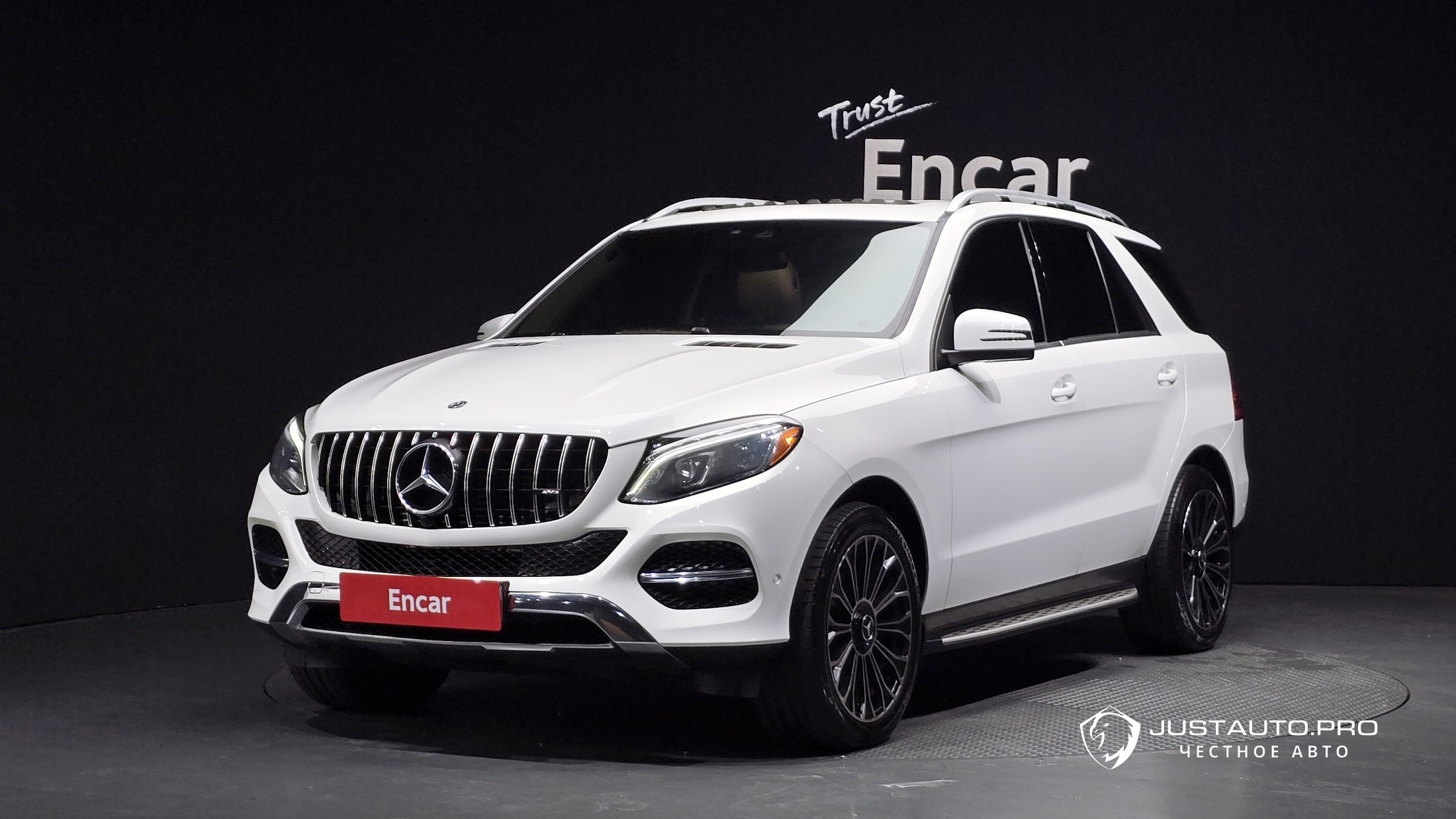 Автомобиль Mercedes-Benz GLE-Class