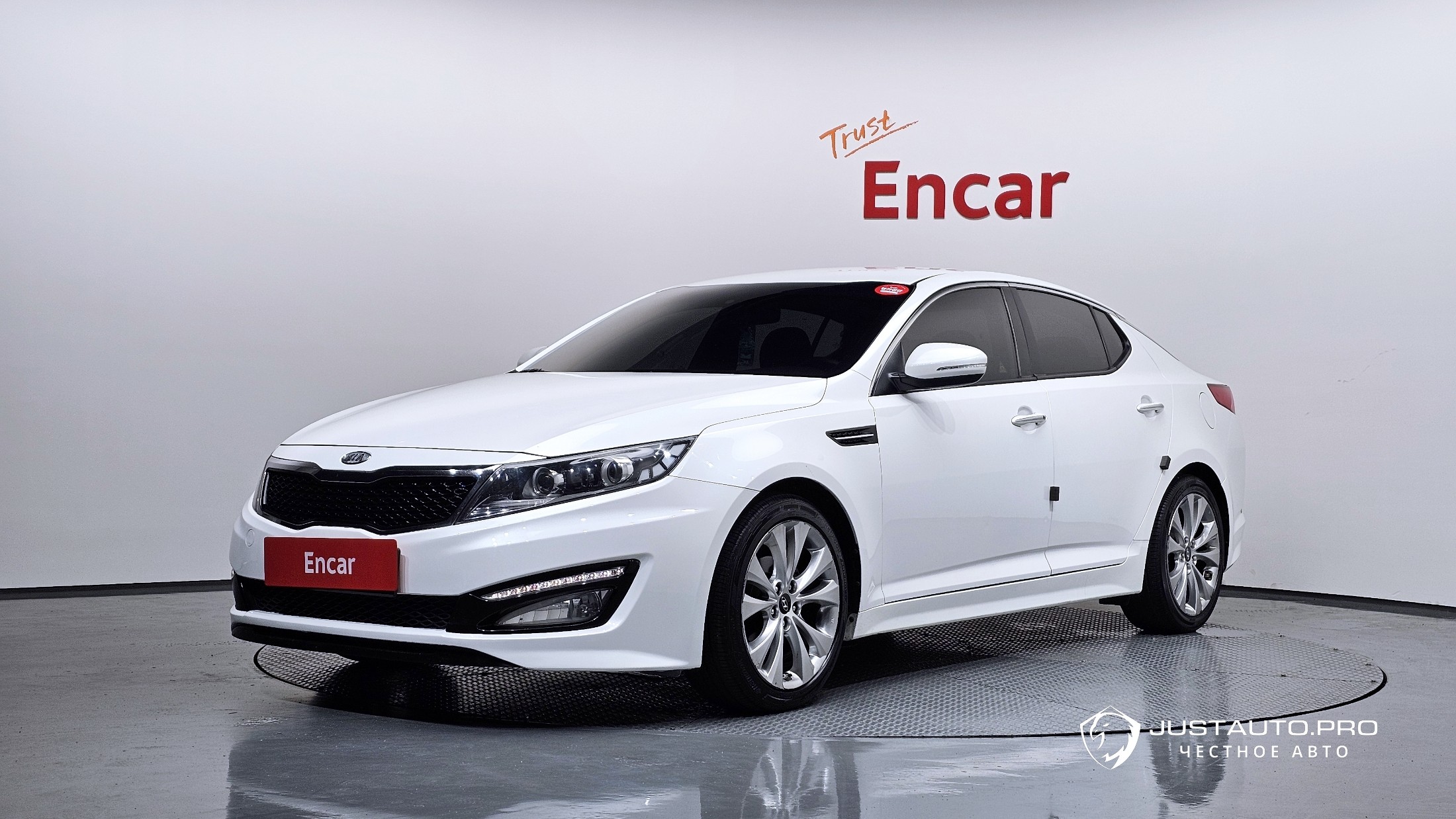 Автомобиль Kia K5