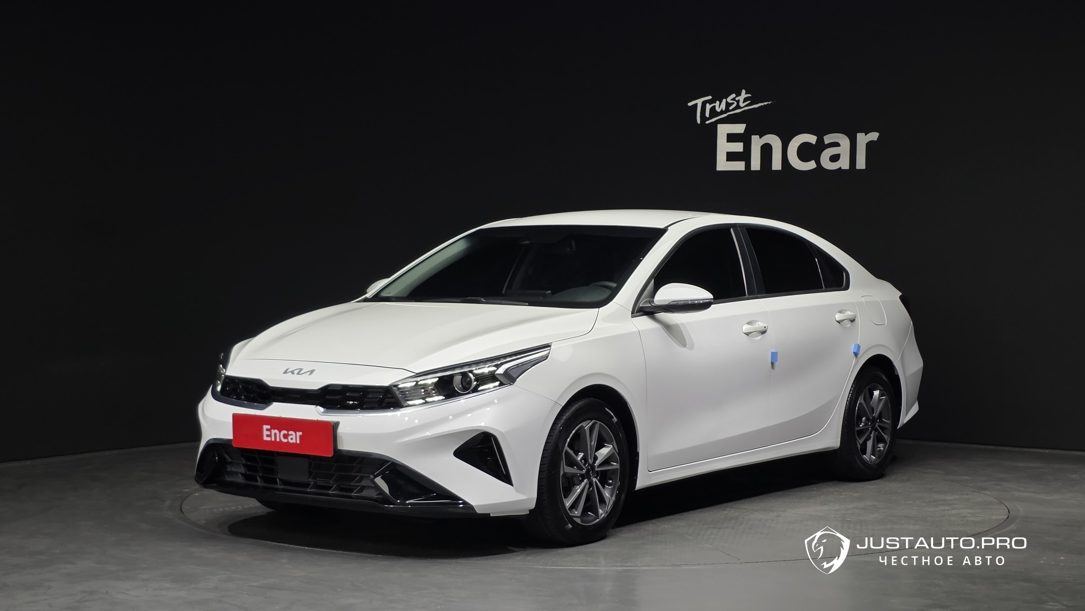Автомобиль Kia K3