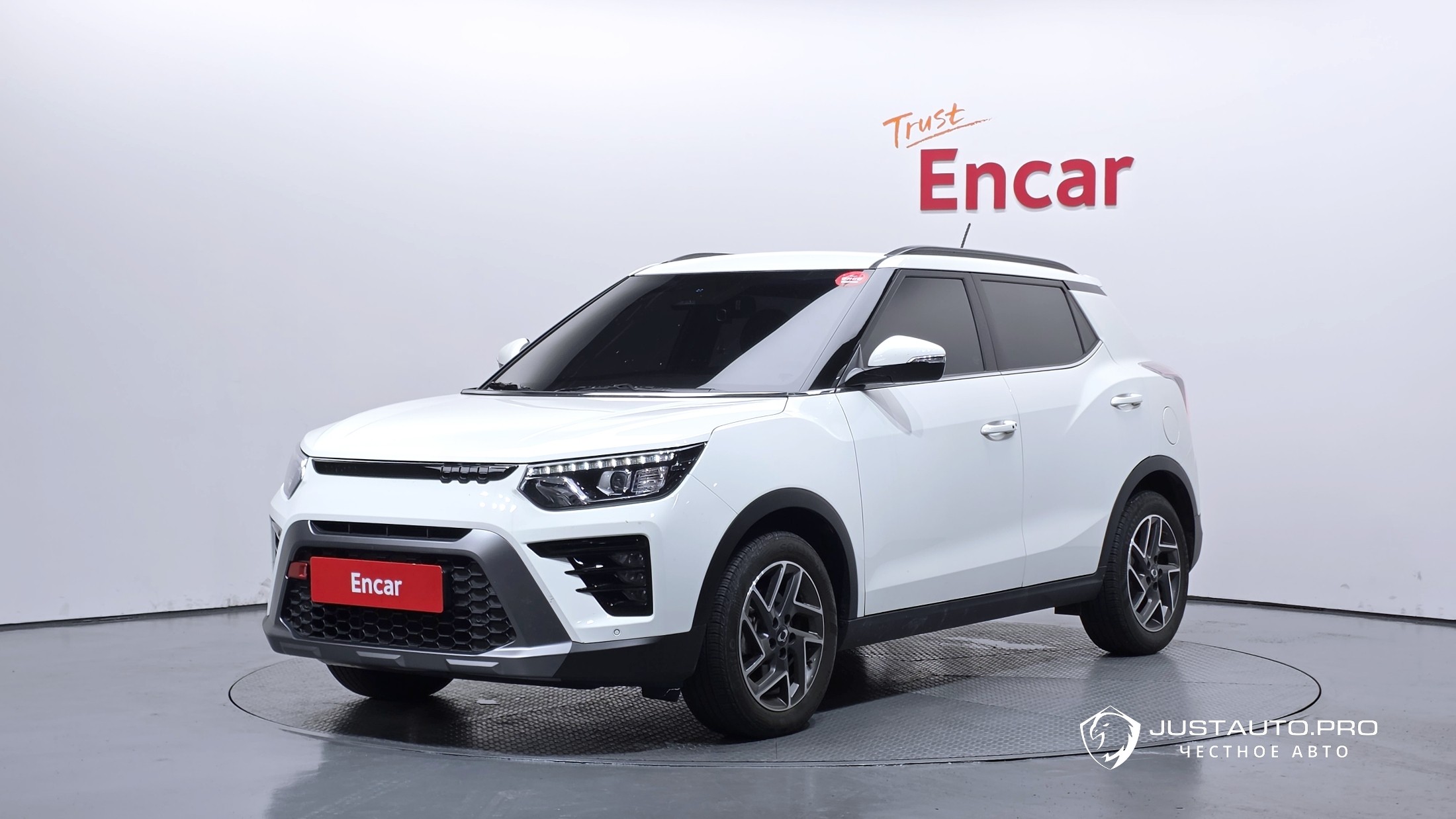 Автомобиль KG_Mobility_Ssangyong TIBOLI