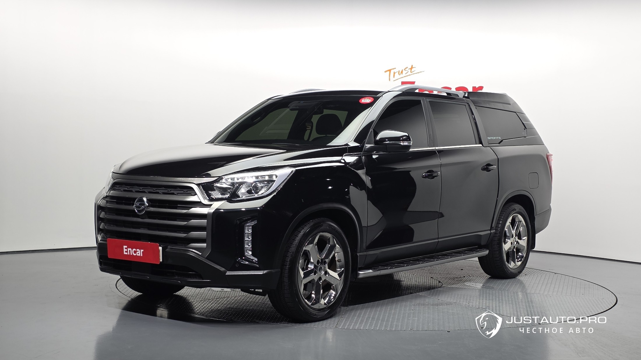 Автомобиль KG_Mobility_Ssangyong Rexton