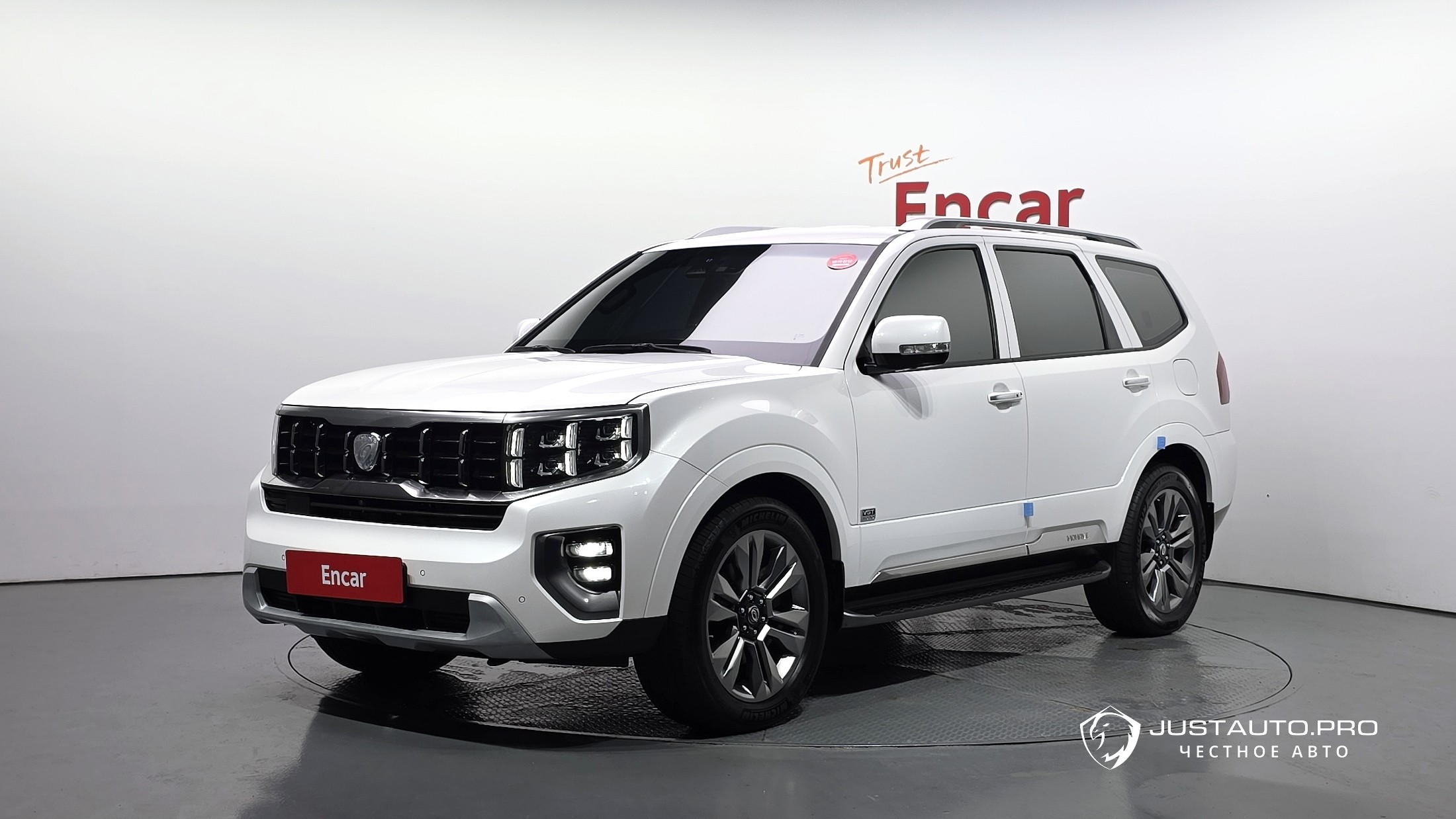 Автомобиль Kia Mohave
