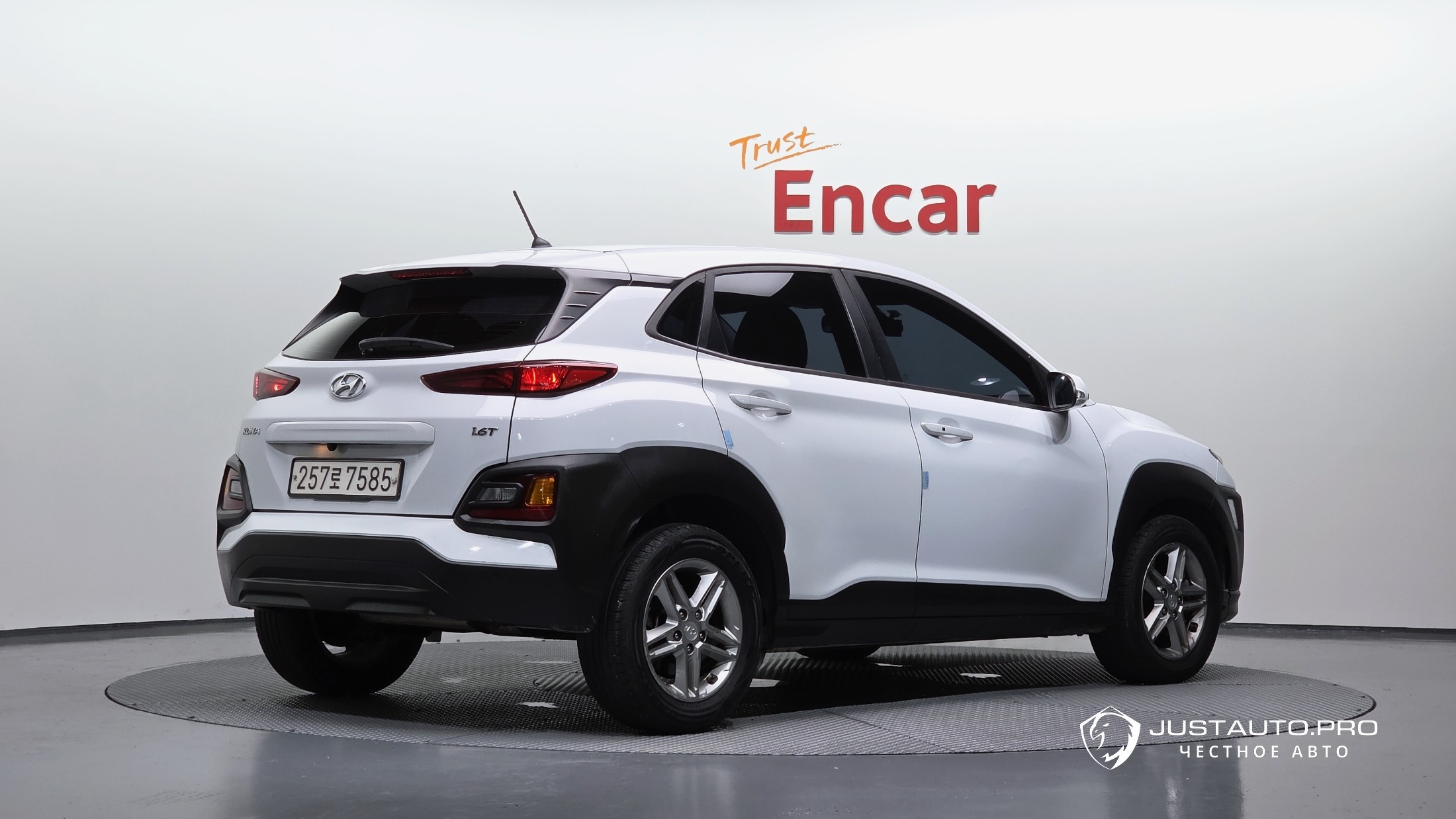 Автомобиль Hyundai Kona