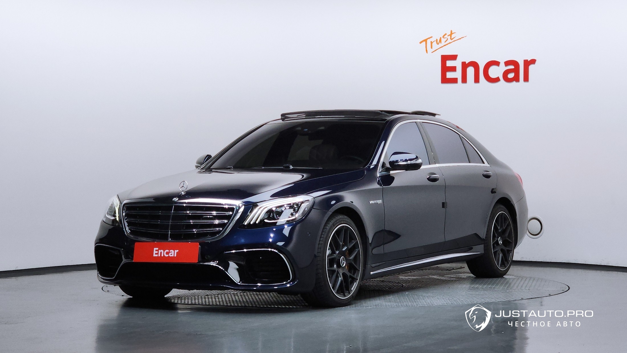 Автомобиль Mercedes-Benz S-Class