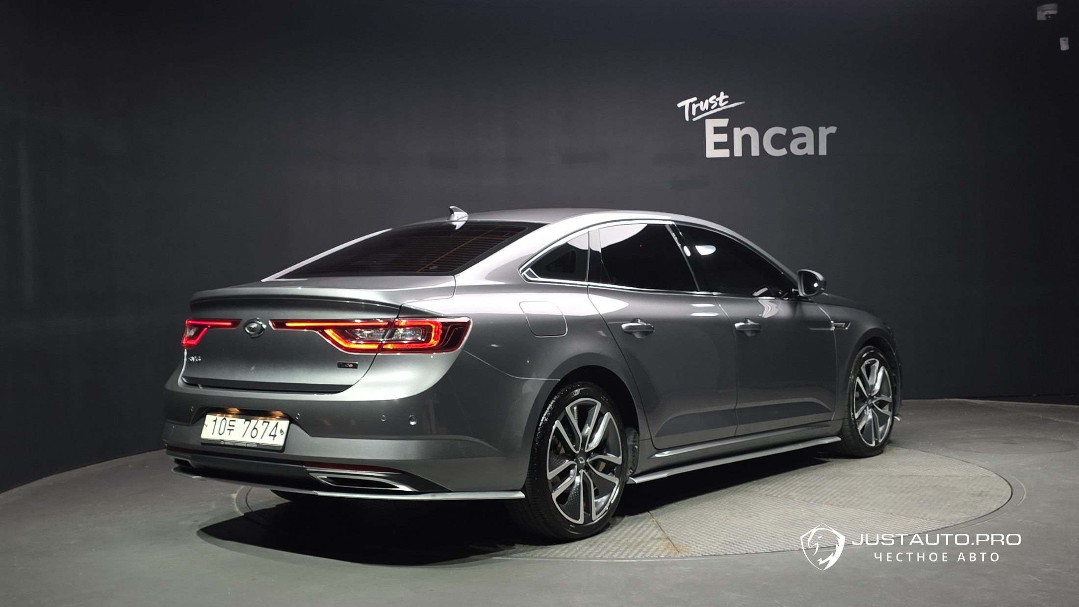 Автомобиль Renault-KoreaSamsung SM6