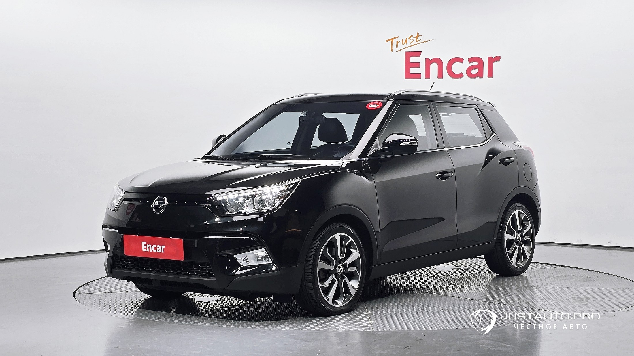 Автомобиль KG_Mobility_Ssangyong TIBOLI