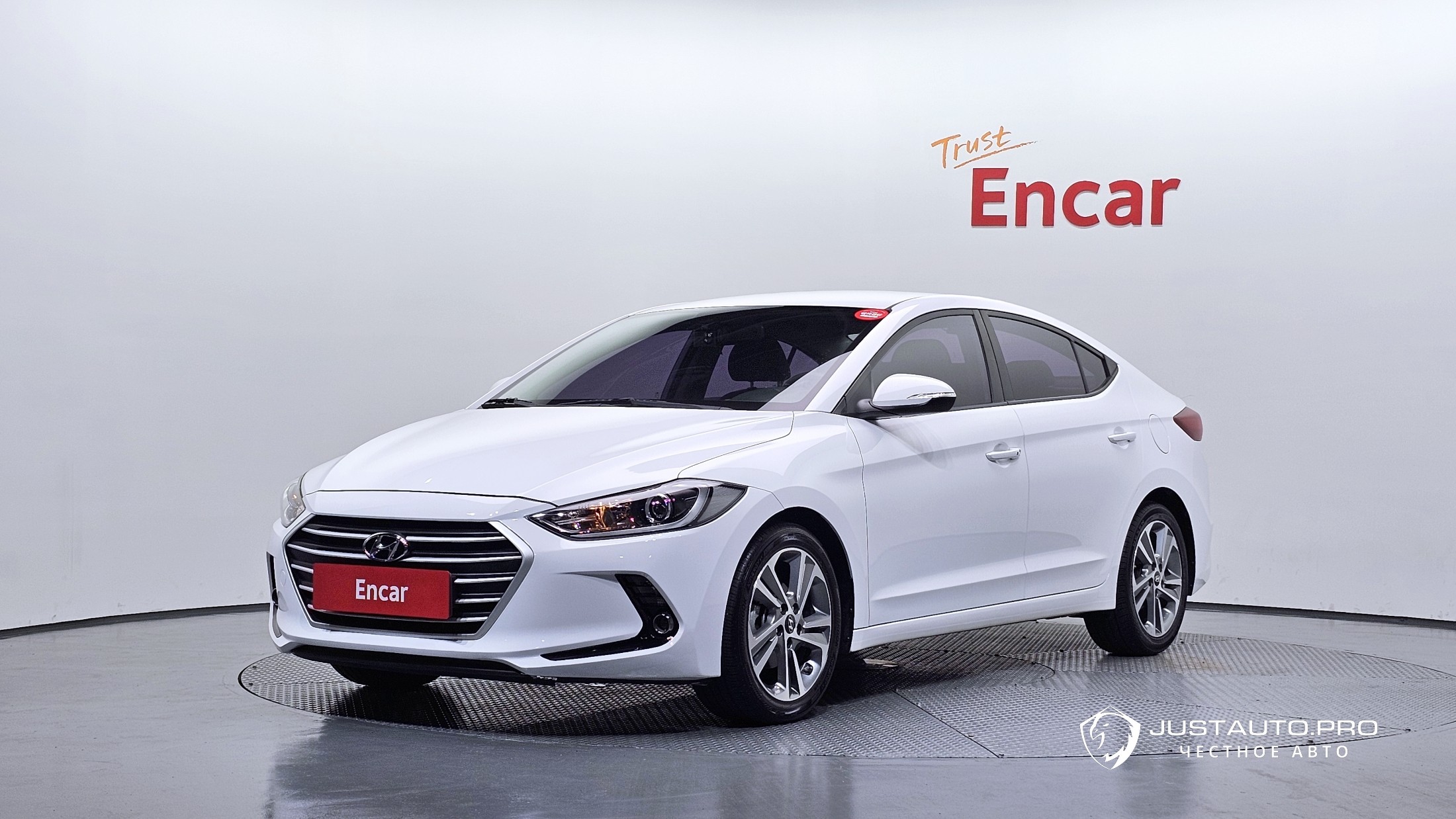 Автомобиль Hyundai AVANTE