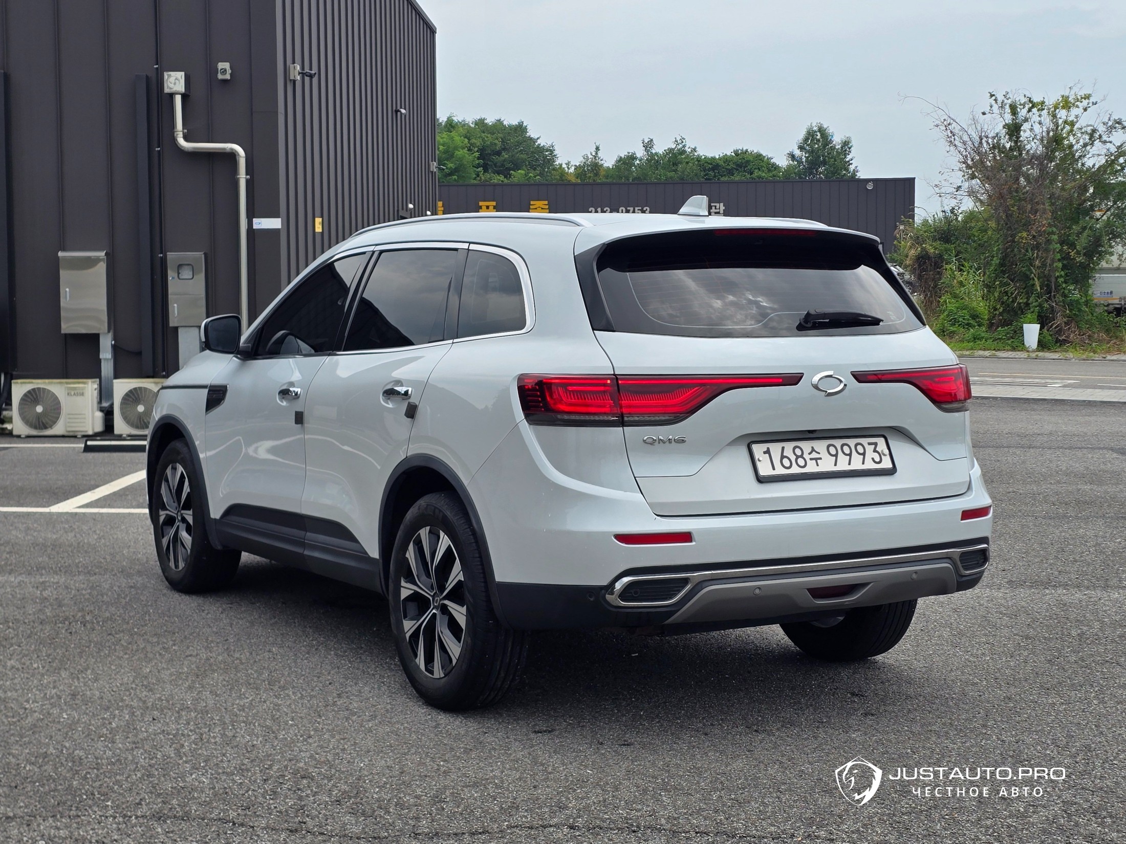 Автомобиль Renault-KoreaSamsung QM6