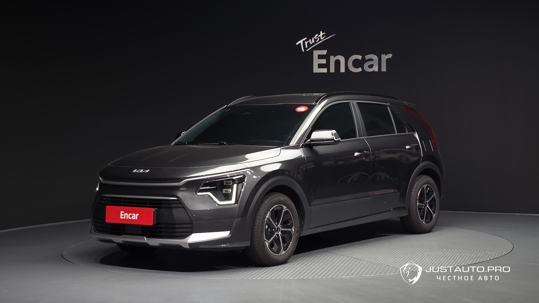 Автомобиль Kia Niro