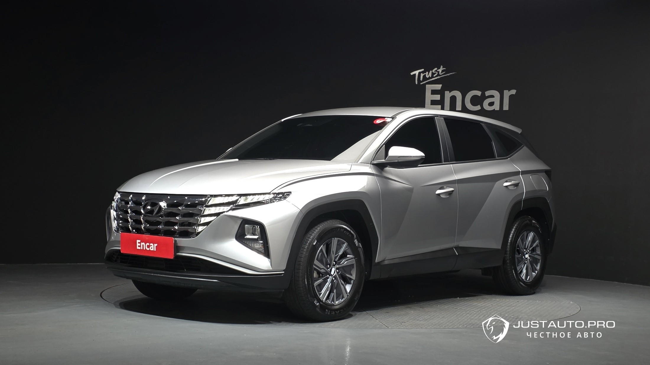 Автомобиль Hyundai Tucson
