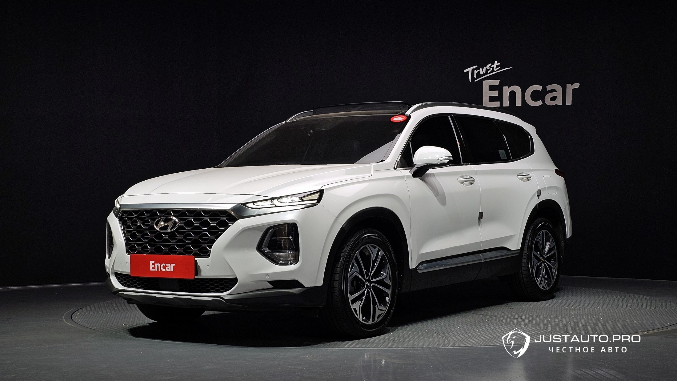 Автомобиль Hyundai Santafe