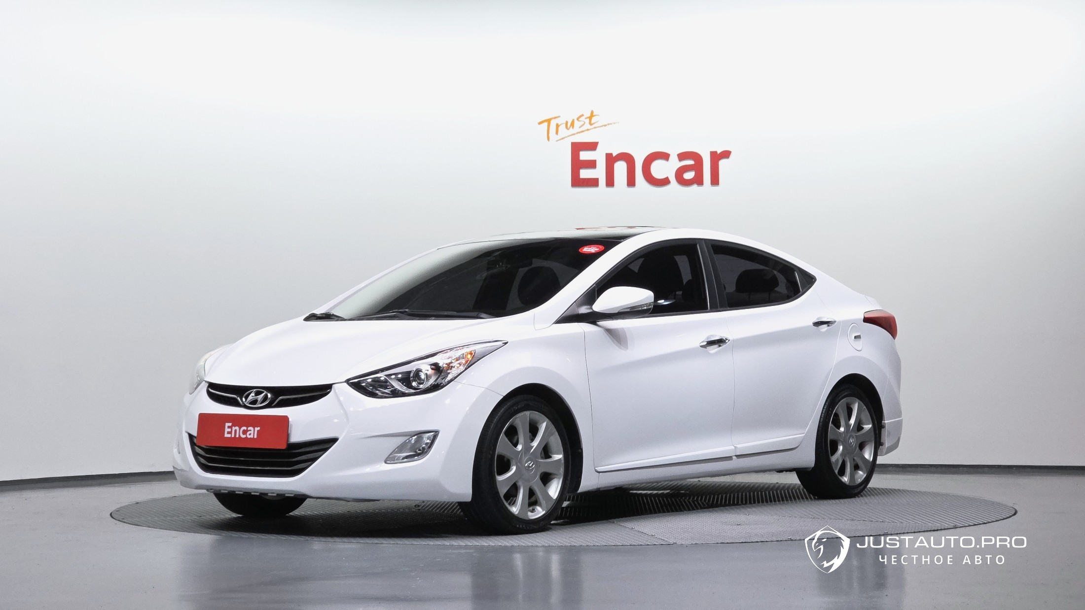 Автомобиль Hyundai AVANTE