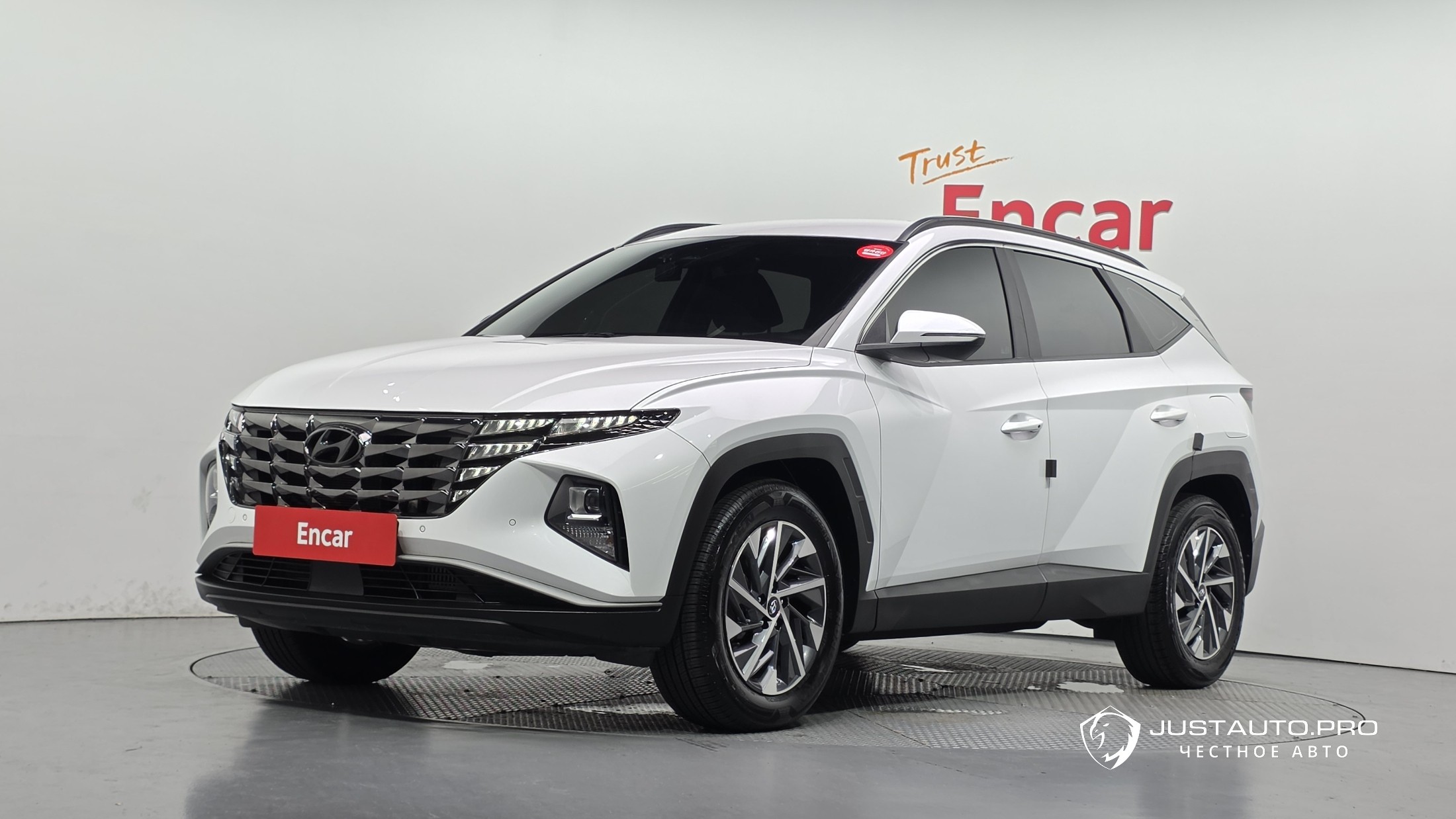 Автомобиль Hyundai Tucson