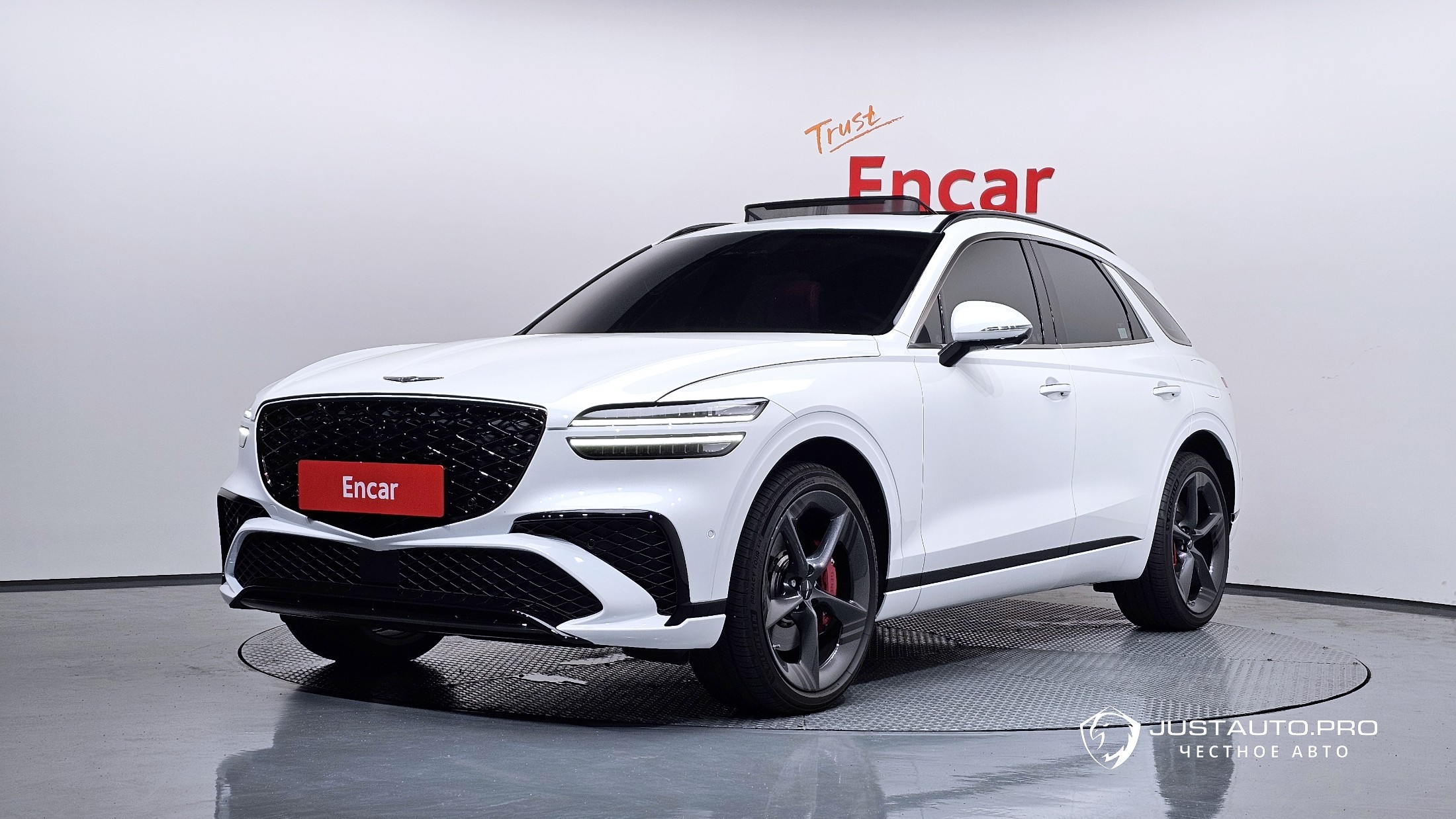 Автомобиль Genesis GV70