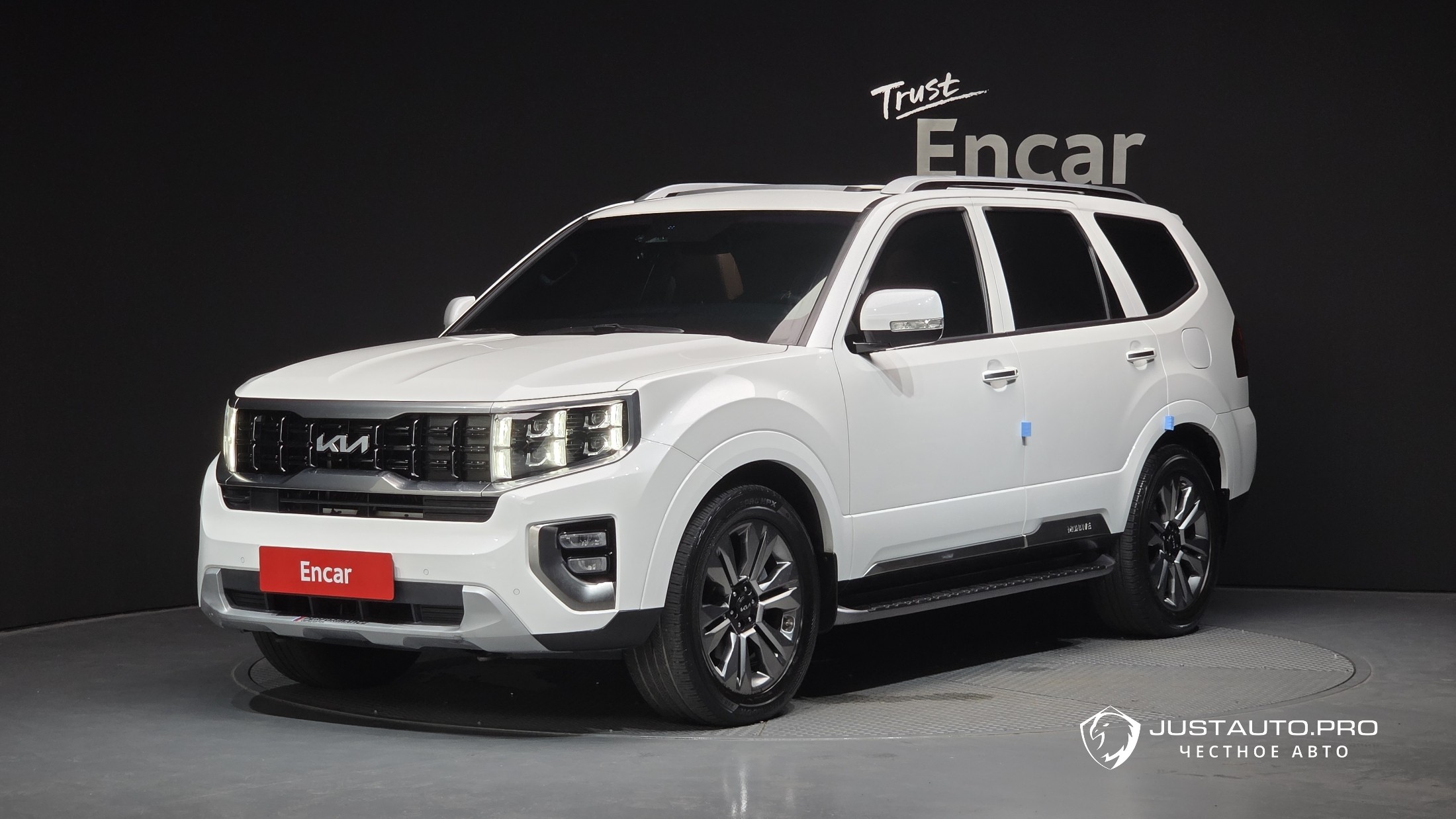 Автомобиль Kia Mohave