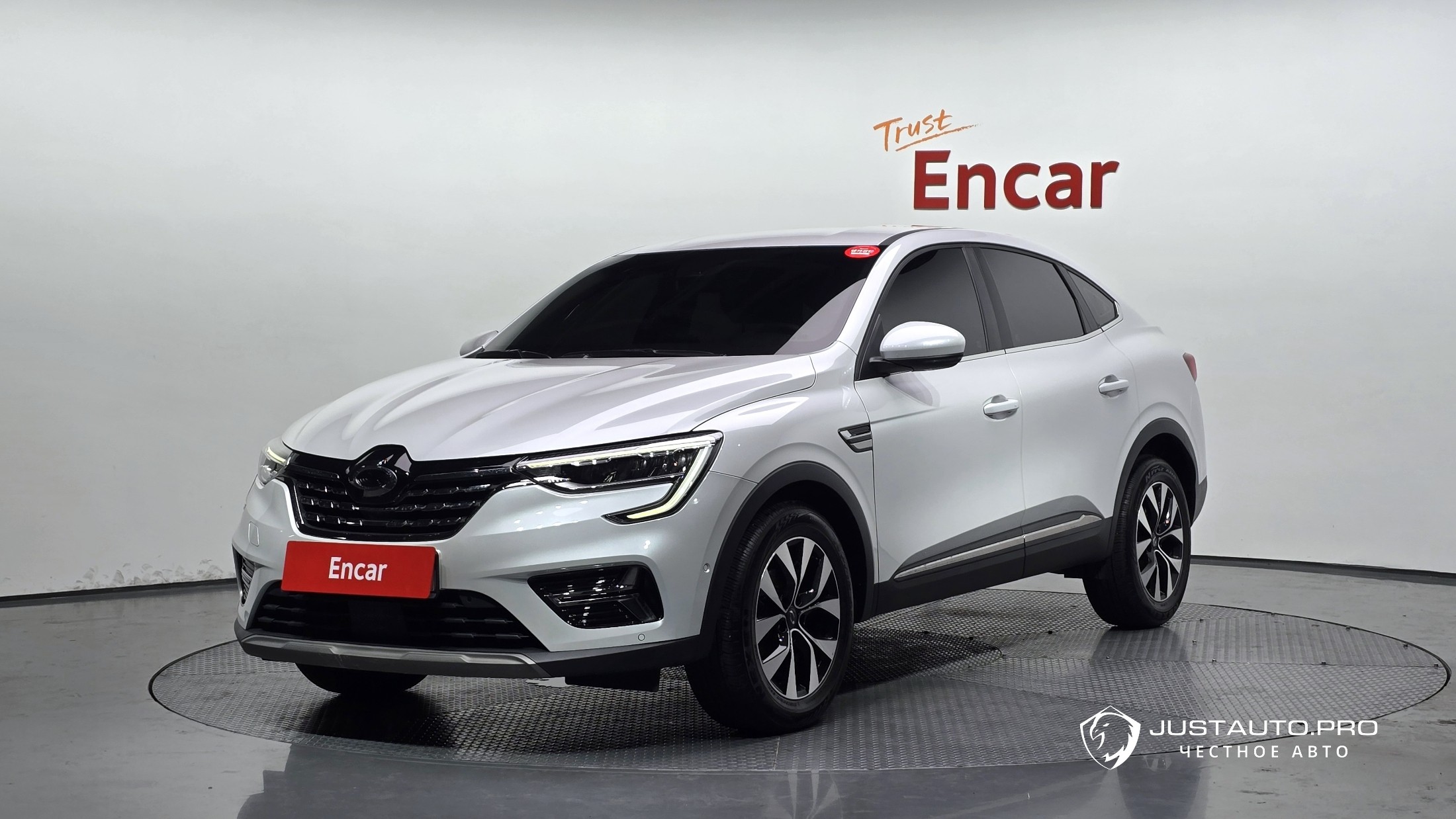 Автомобиль Renault-KoreaSamsung XM3