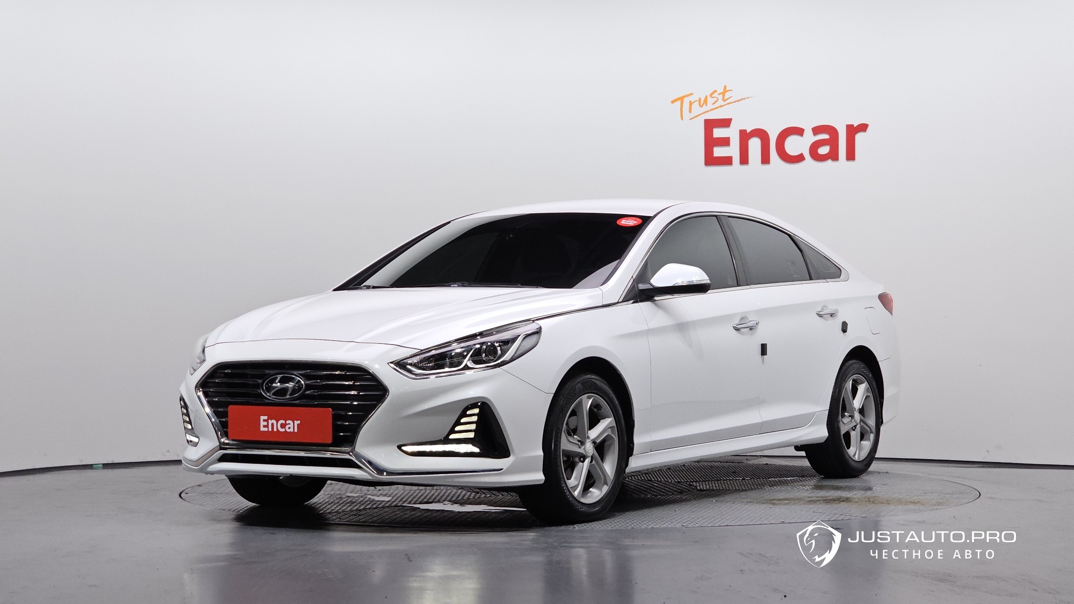 Автомобиль Hyundai Sonata