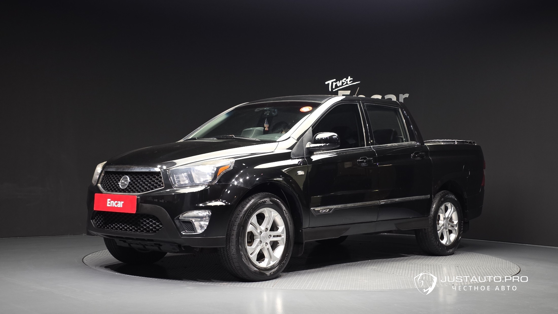 Автомобиль KG_Mobility_Ssangyong KORANDO
