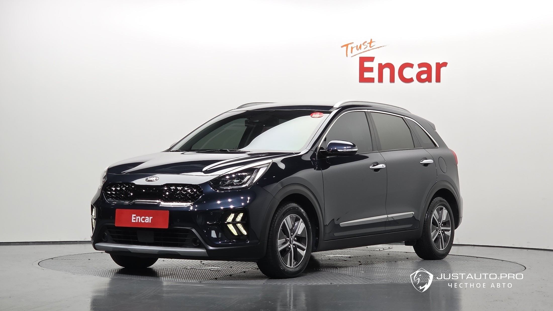 Автомобиль Kia Niro