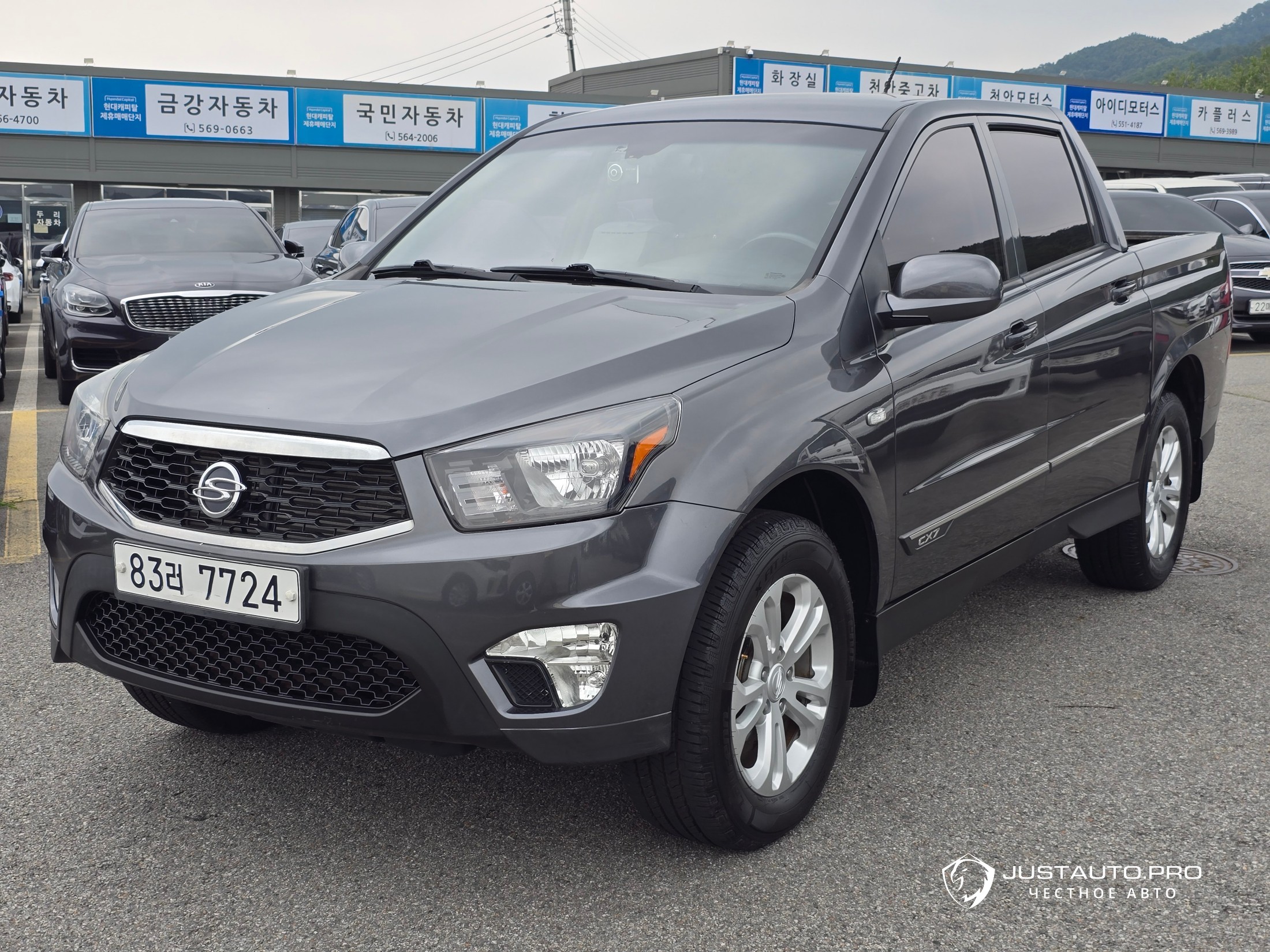 Автомобиль KG_Mobility_Ssangyong KORANDO