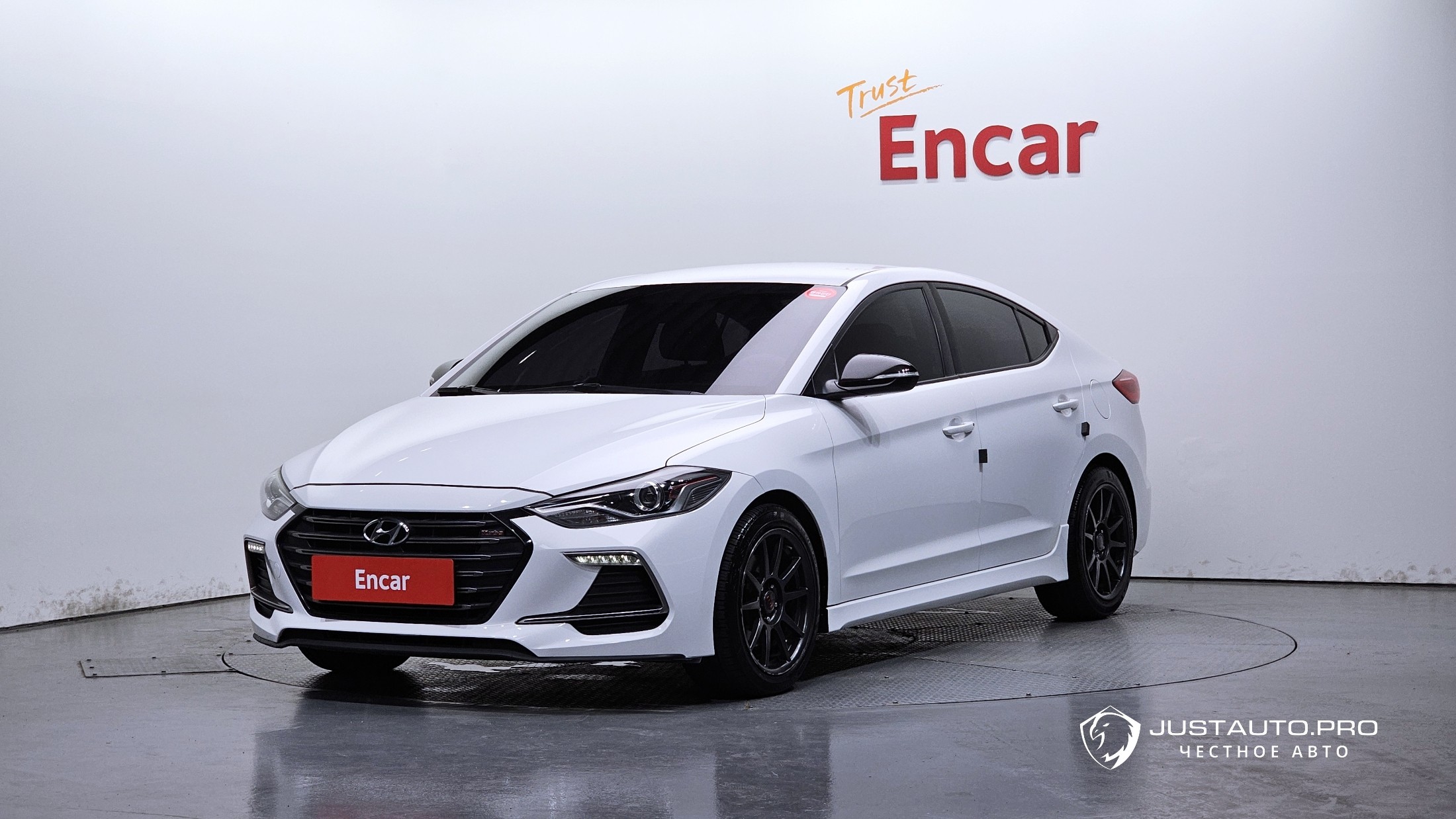 Автомобиль Hyundai AVANTE