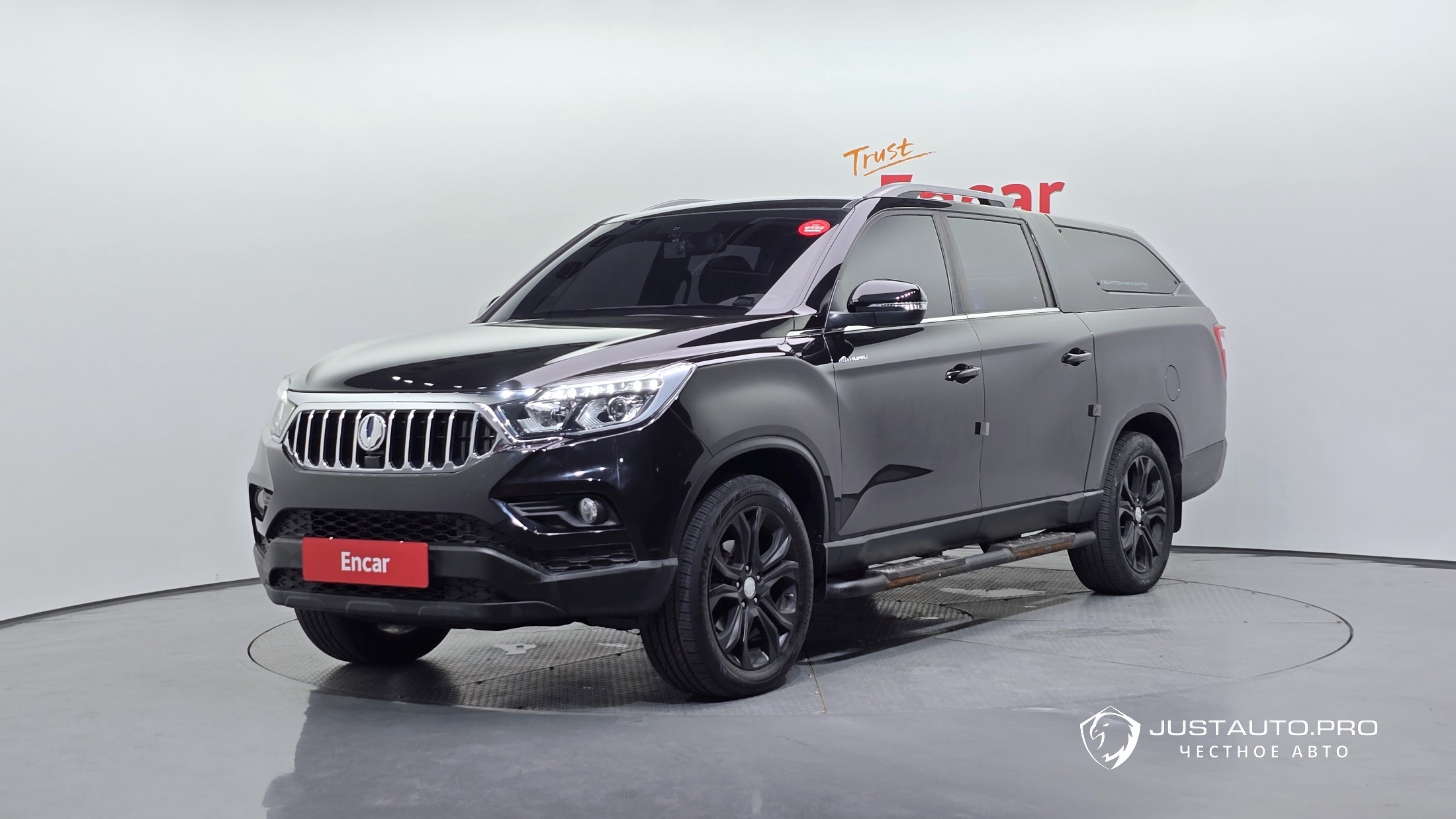 Автомобиль KG_Mobility_Ssangyong Rexton