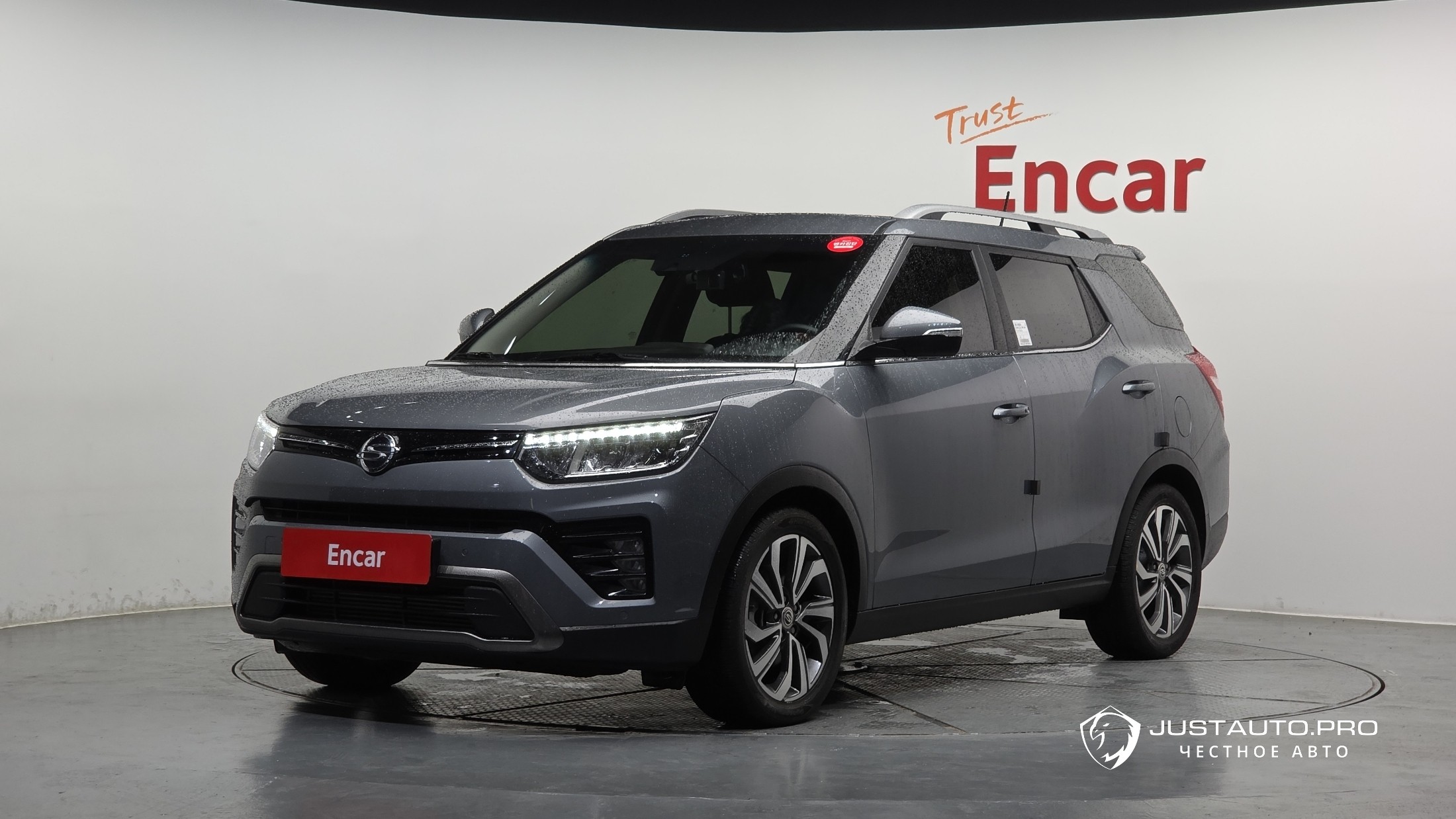 Автомобиль KG_Mobility_Ssangyong TIBOLI