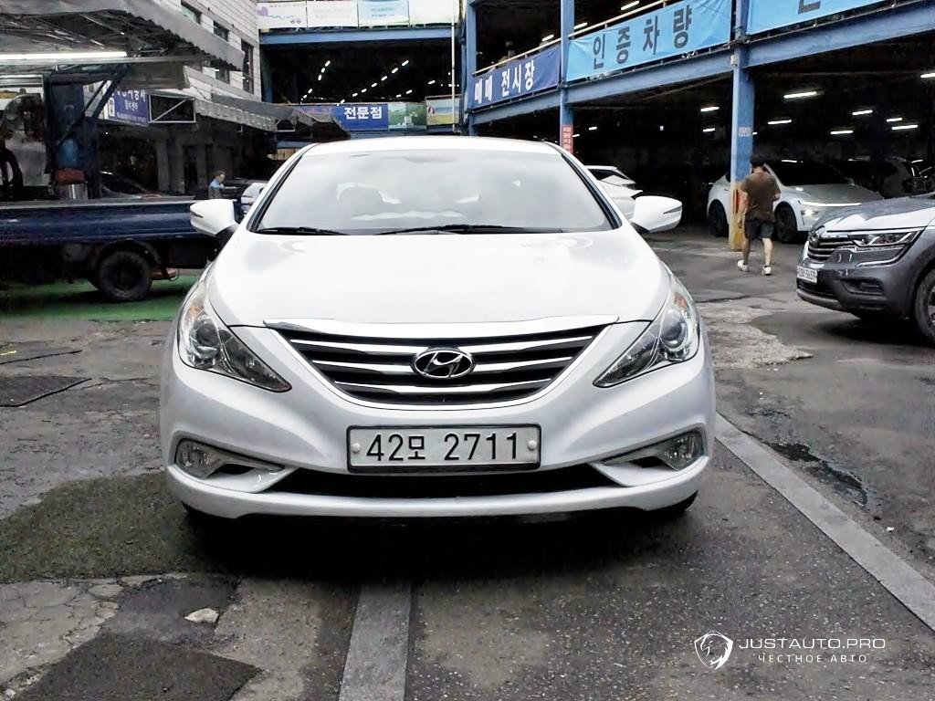 Автомобиль Hyundai Sonata
