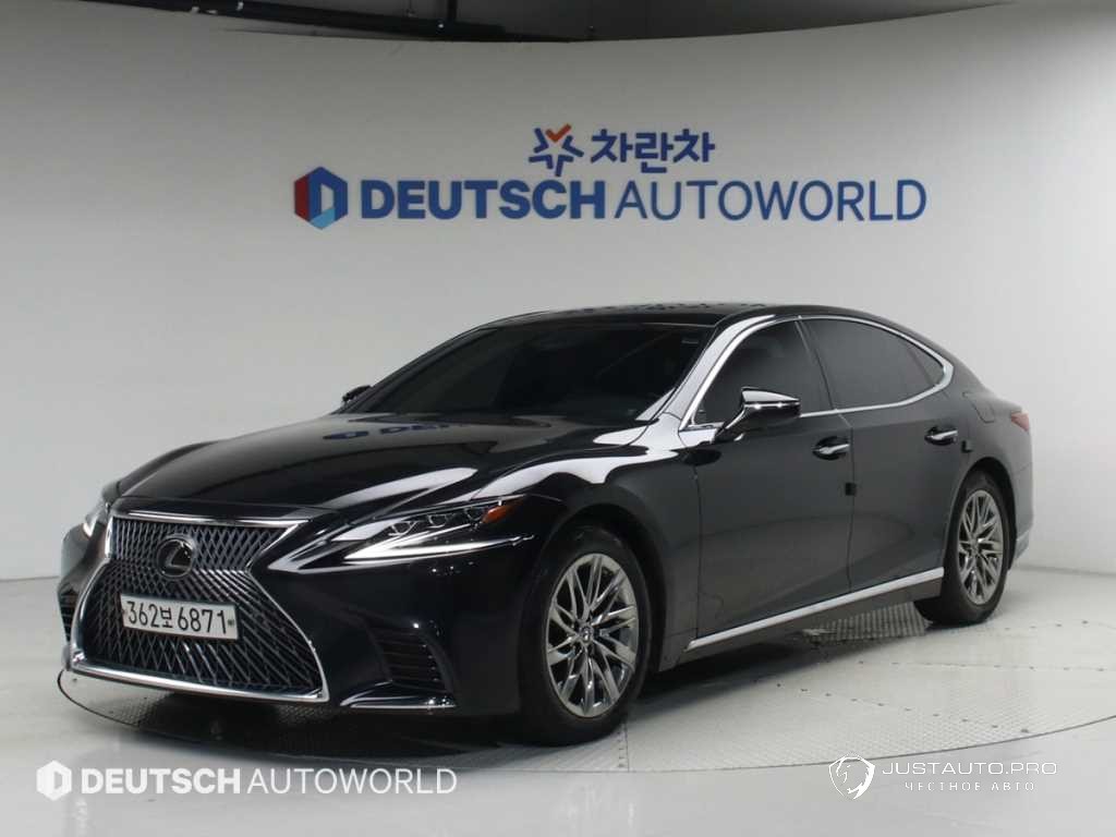 Автомобиль Lexus LS