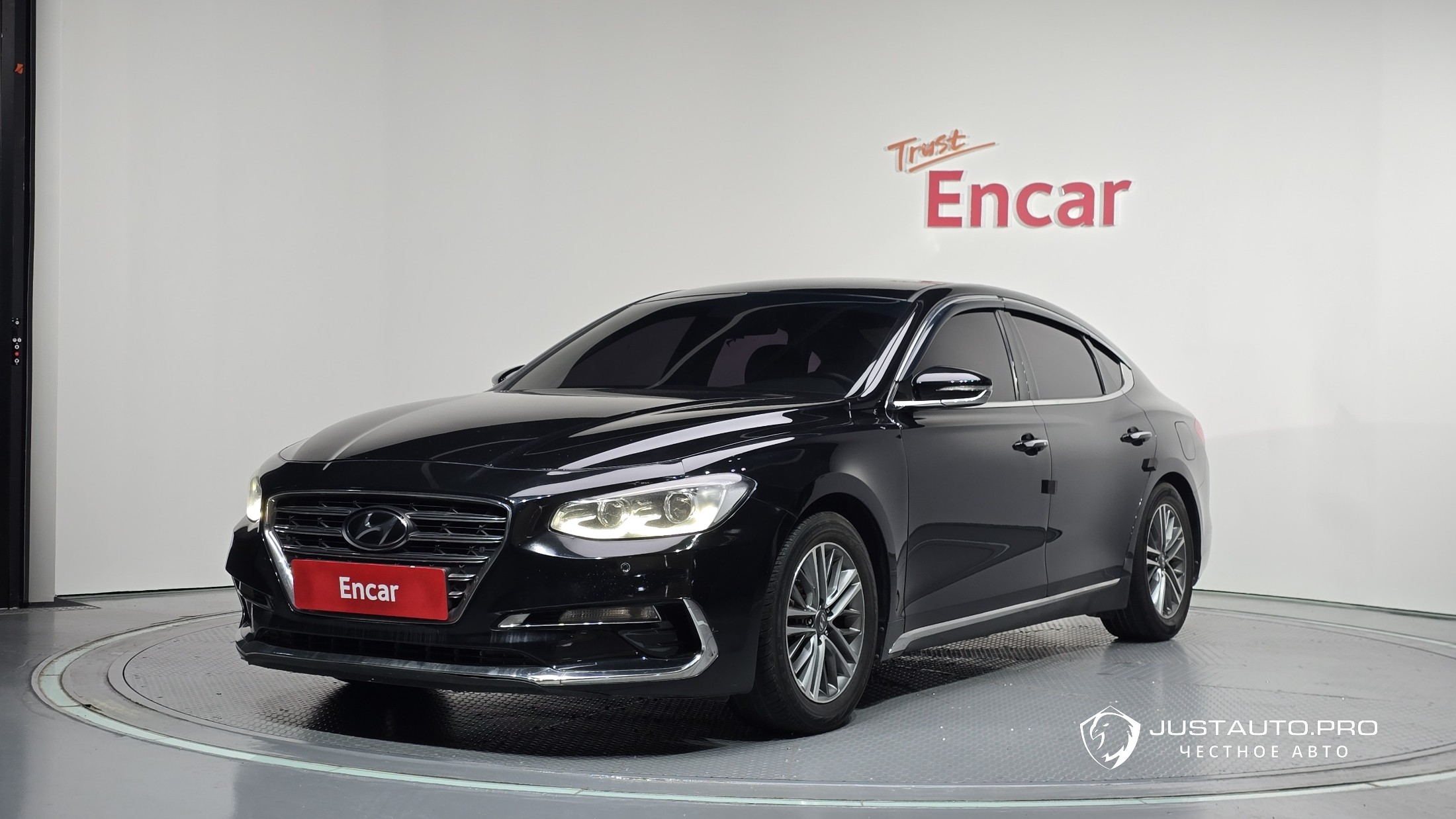 Автомобиль Hyundai Grandeur
