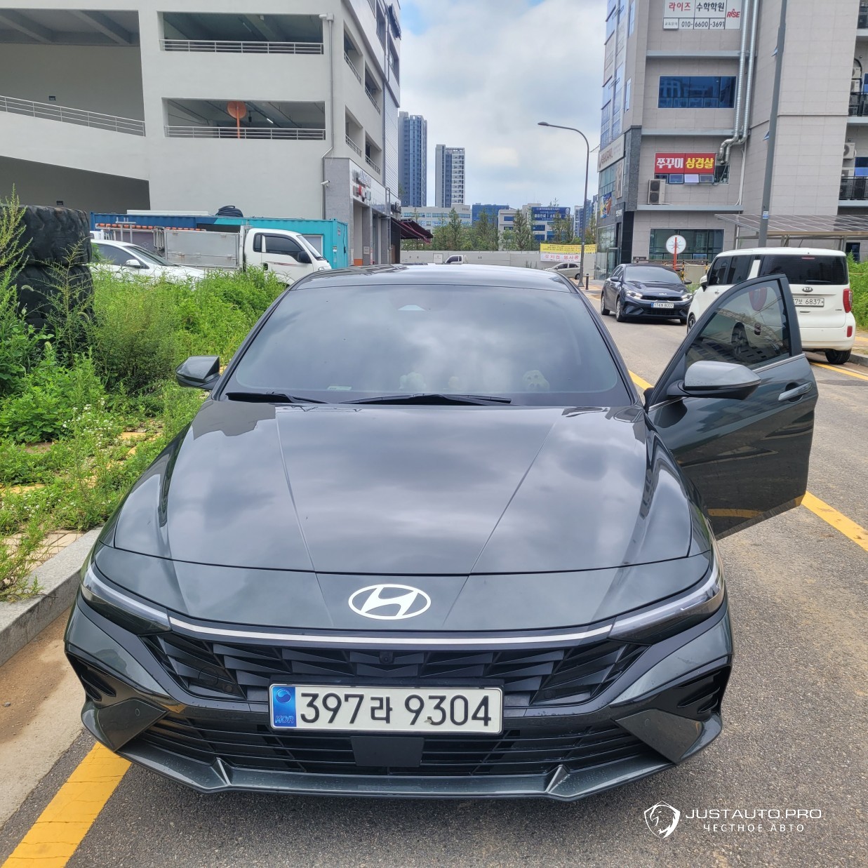 Автомобиль Hyundai AVANTE