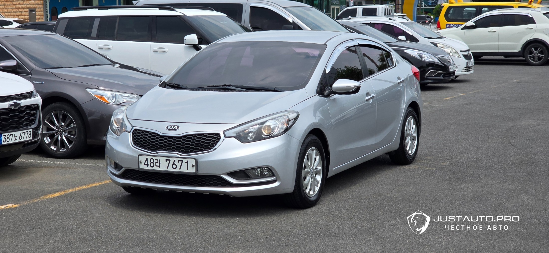 Автомобиль Kia K3