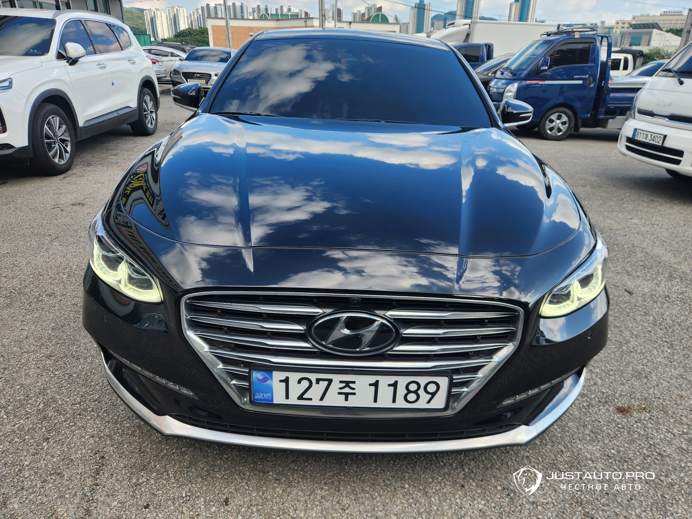 Автомобиль Hyundai Grandeur