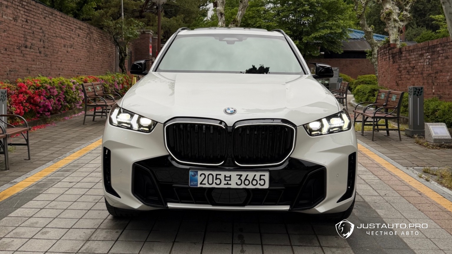 Автомобиль BMW X5
