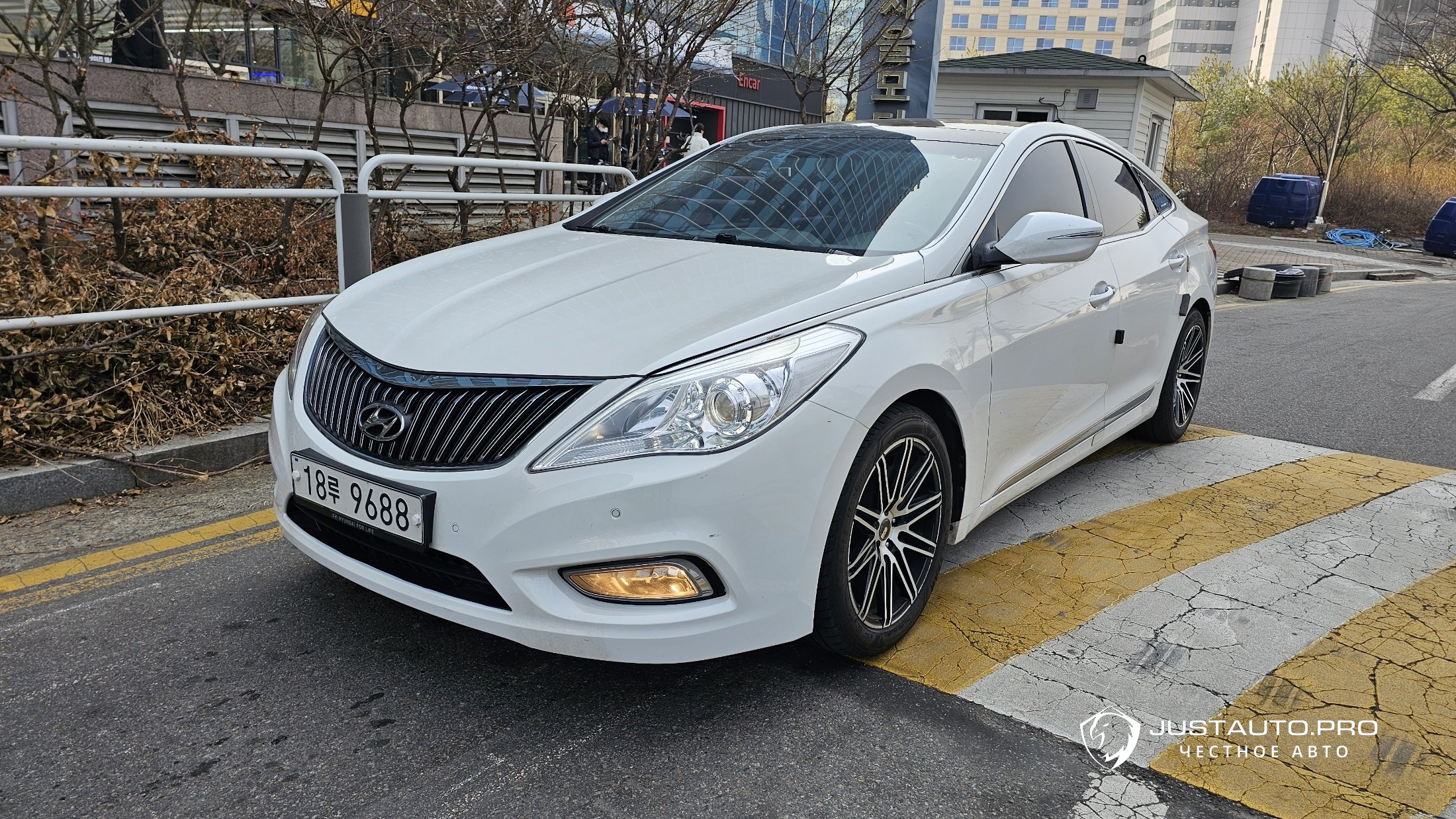 Автомобиль Hyundai Grandeur