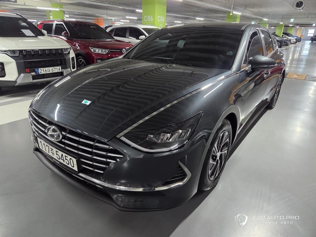 Автомобиль Hyundai Sonata