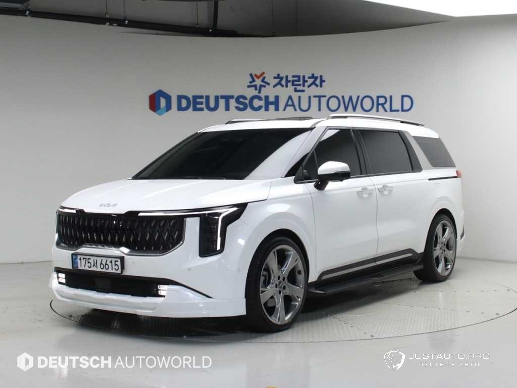 Автомобиль Kia Canival
