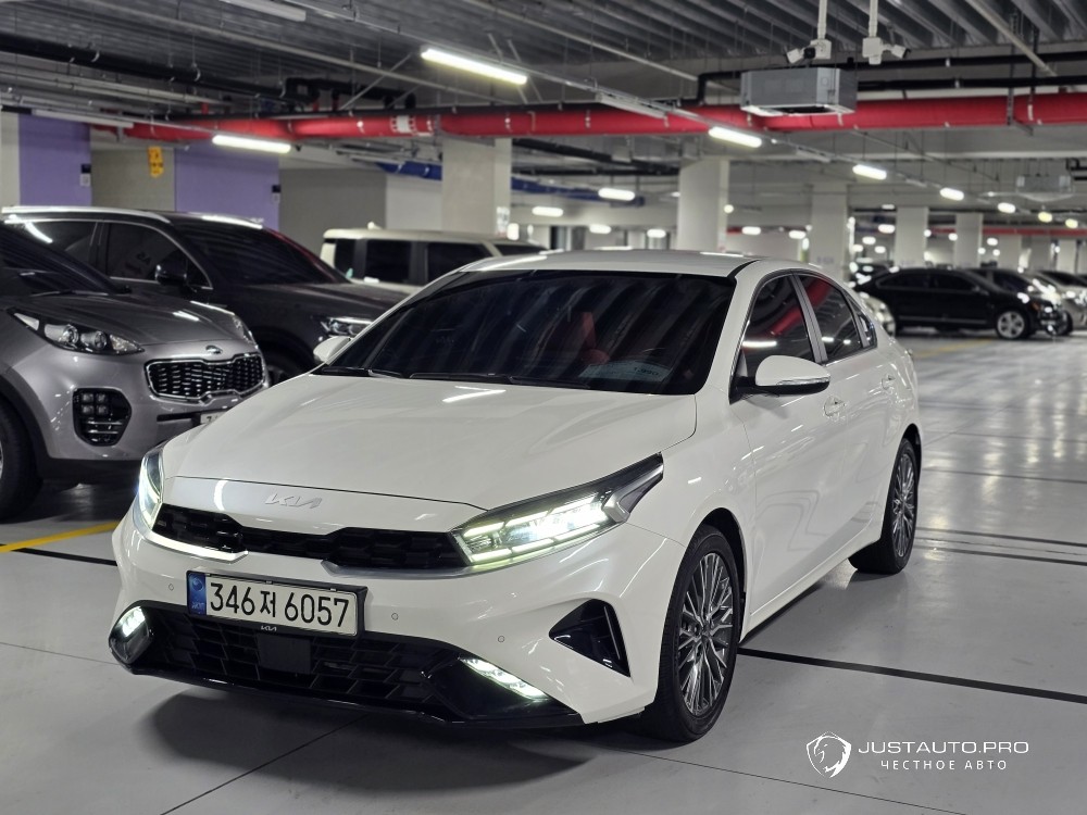 Автомобиль Kia K3