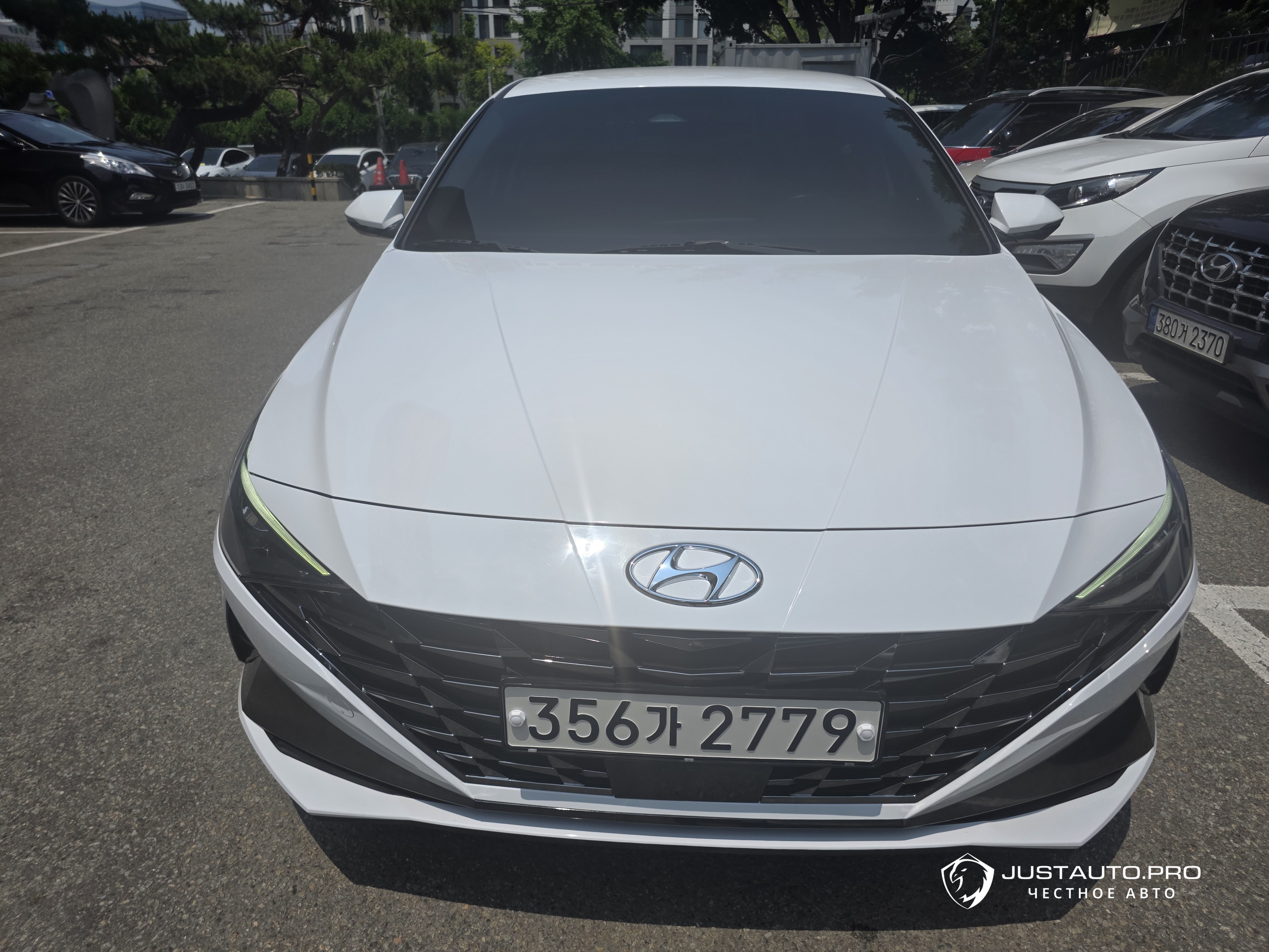 Автомобиль Hyundai AVANTE