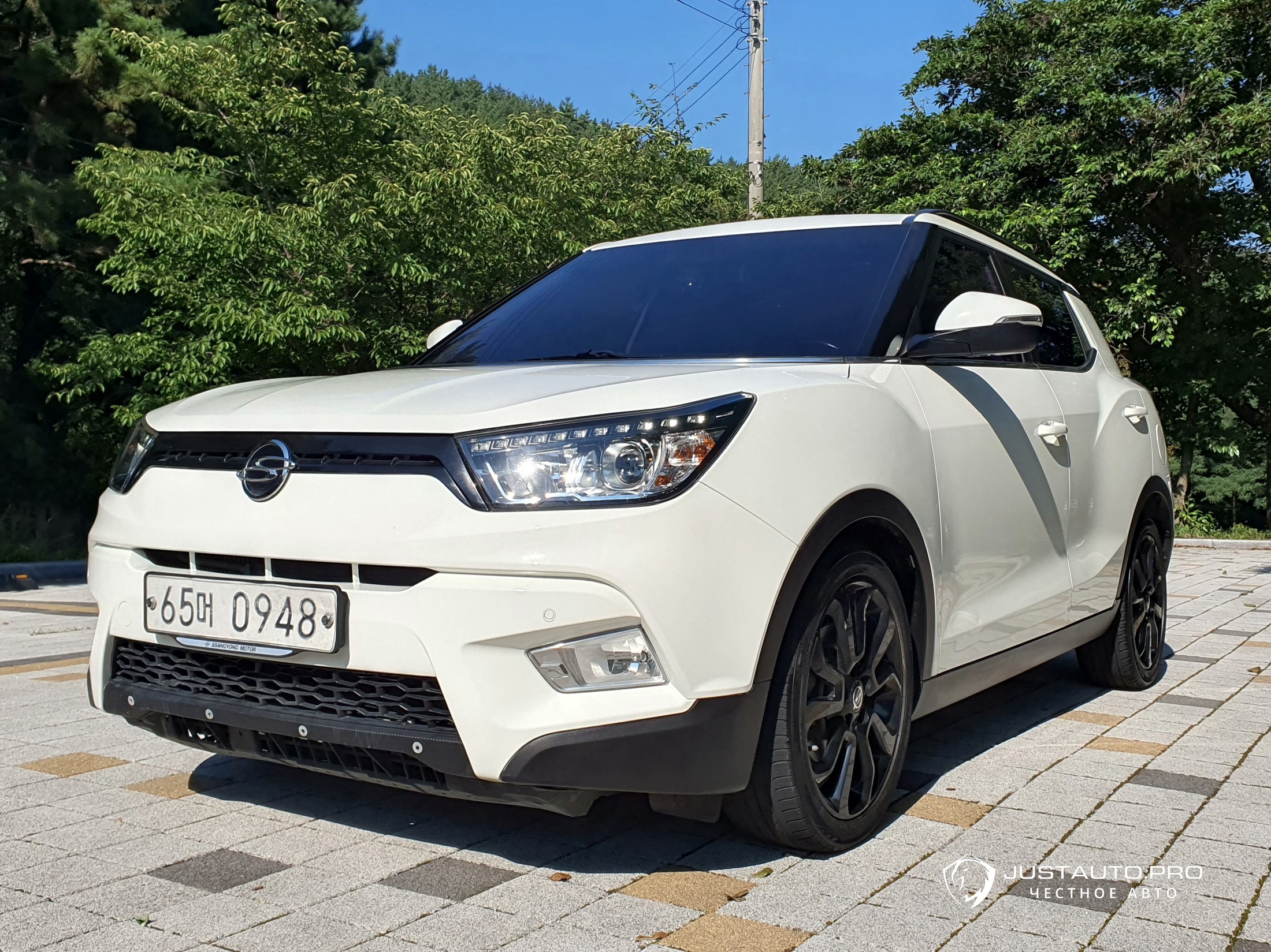 Автомобиль KG_Mobility_Ssangyong TIBOLI