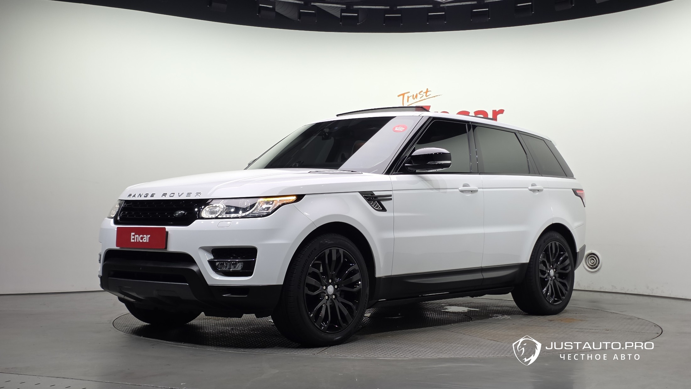 Автомобиль Land Rover Range Rover Sport