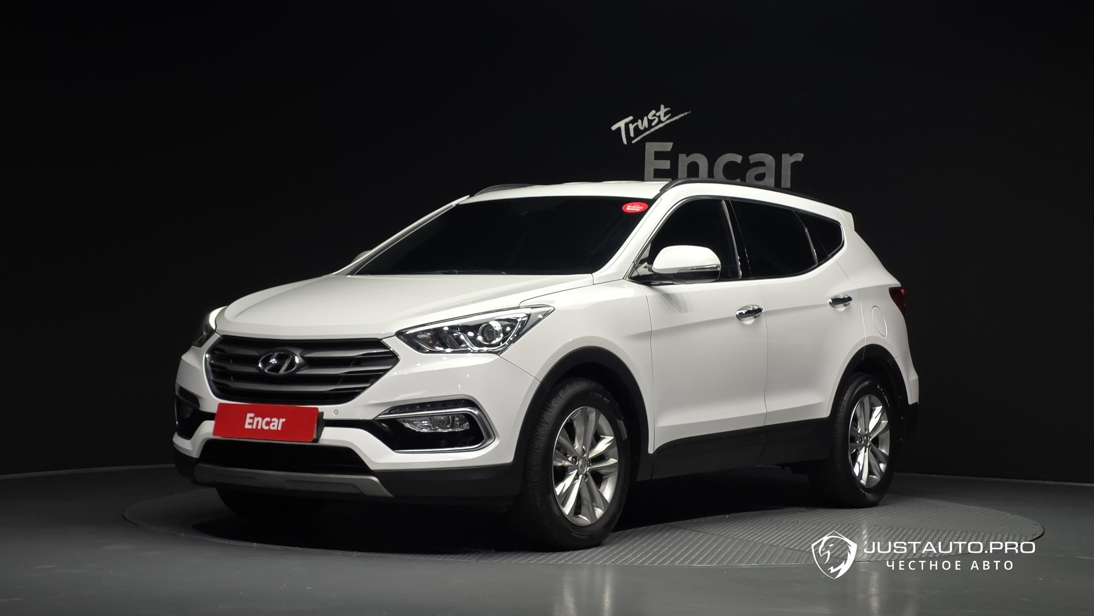 Автомобиль Hyundai Santafe