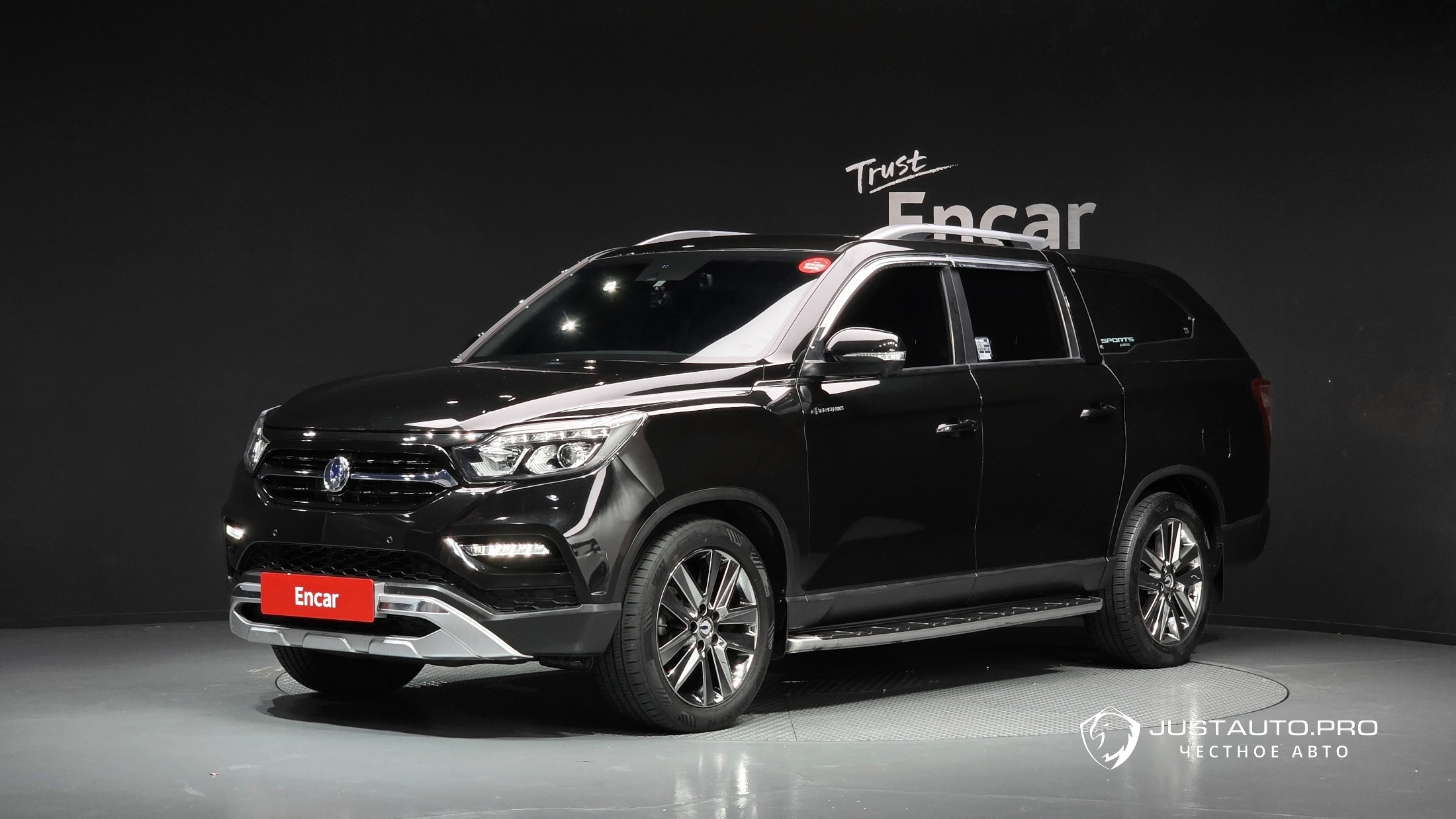 Автомобиль KG_Mobility_Ssangyong Rexton
