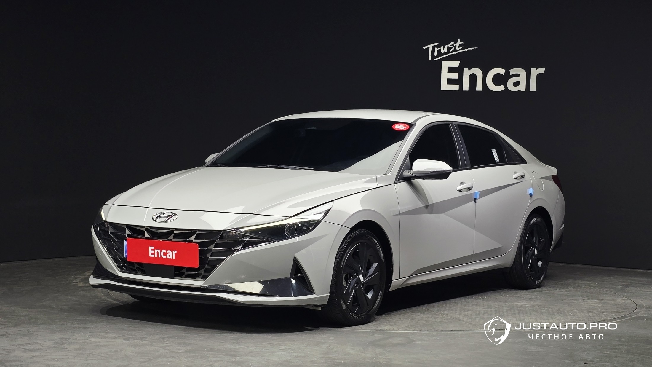 Автомобиль Hyundai AVANTE