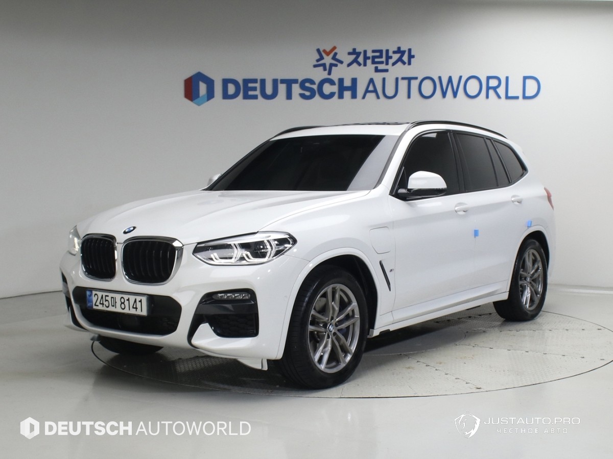 Автомобиль BMW X3
